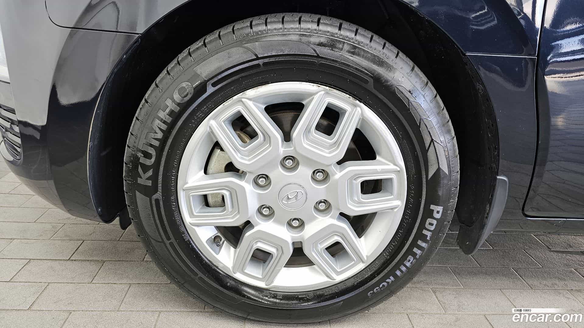 Staria Hyundai 2022.0-OUTER-005