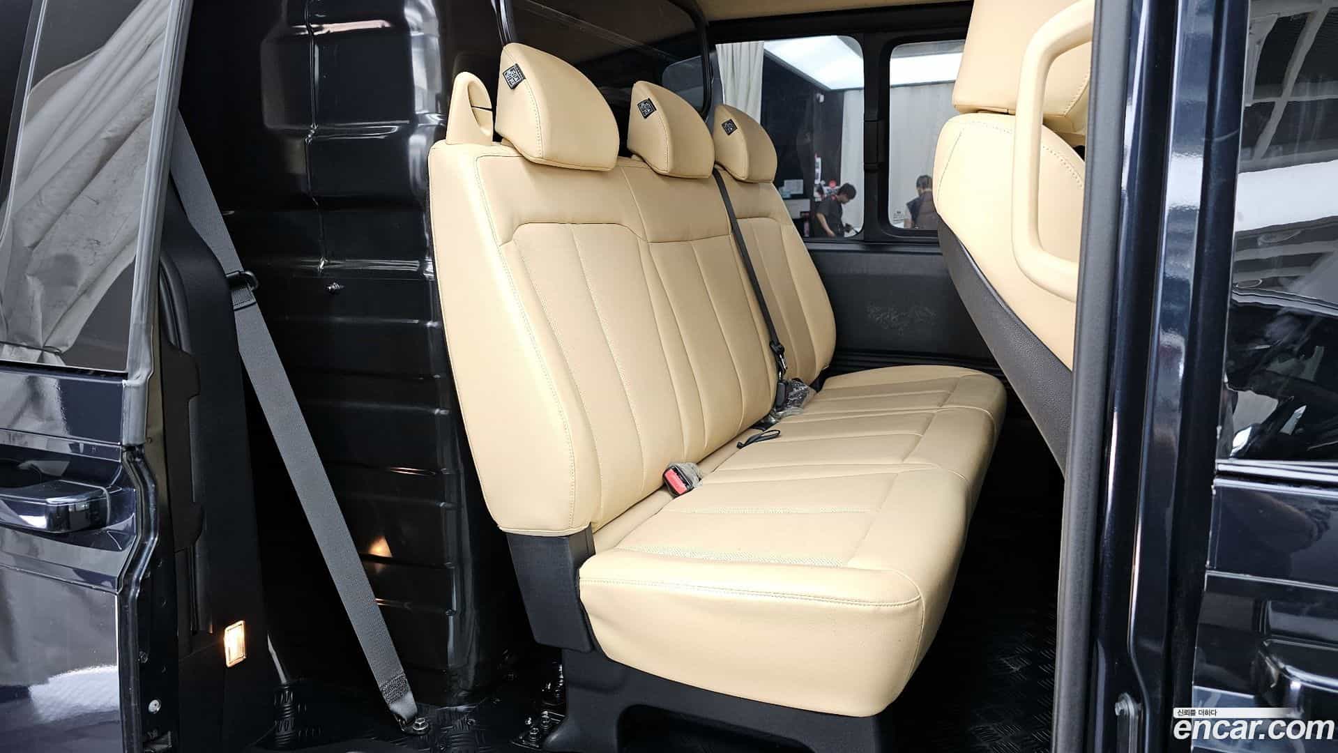 Staria Hyundai 2022.0-OPTION-016