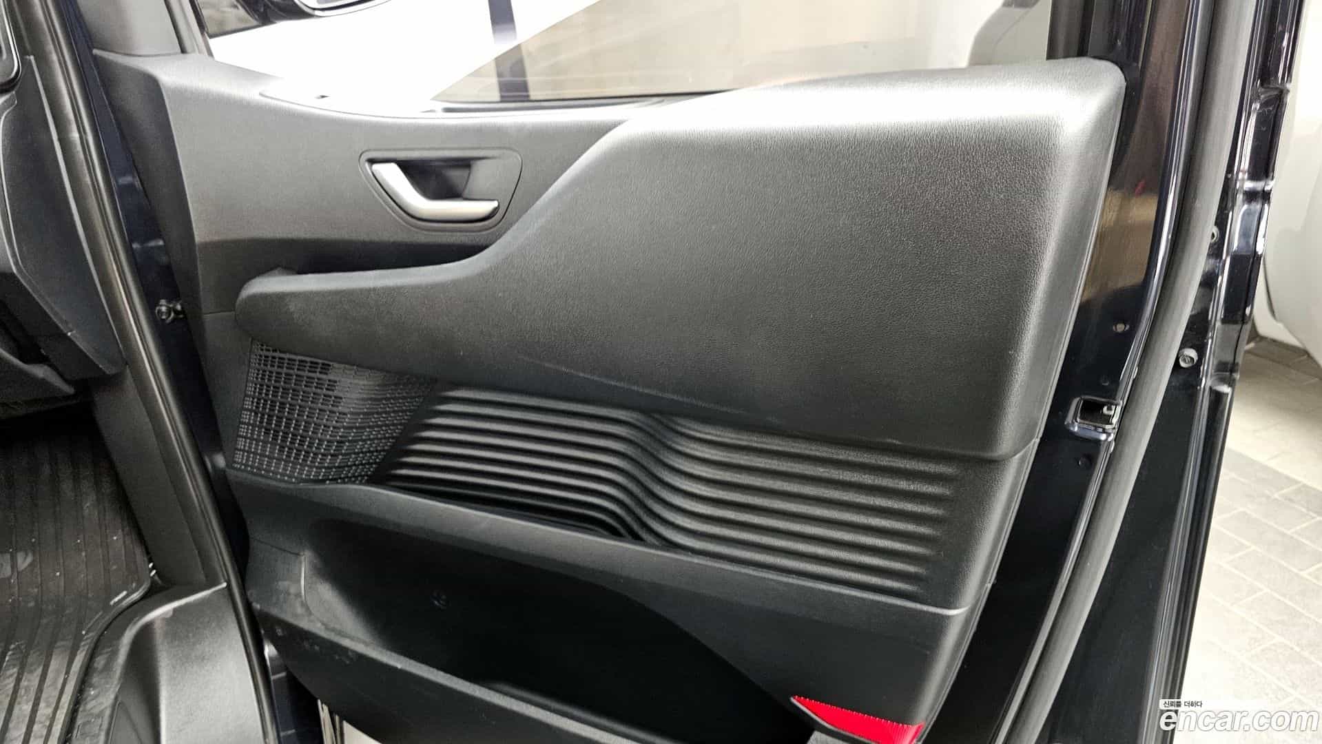 Staria Hyundai 2022.0-INNER-035