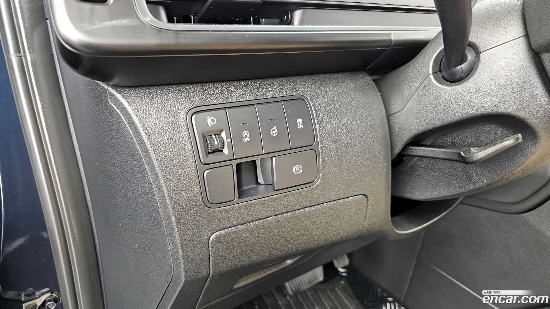 Staria Hyundai 2022.0-OPTION-041