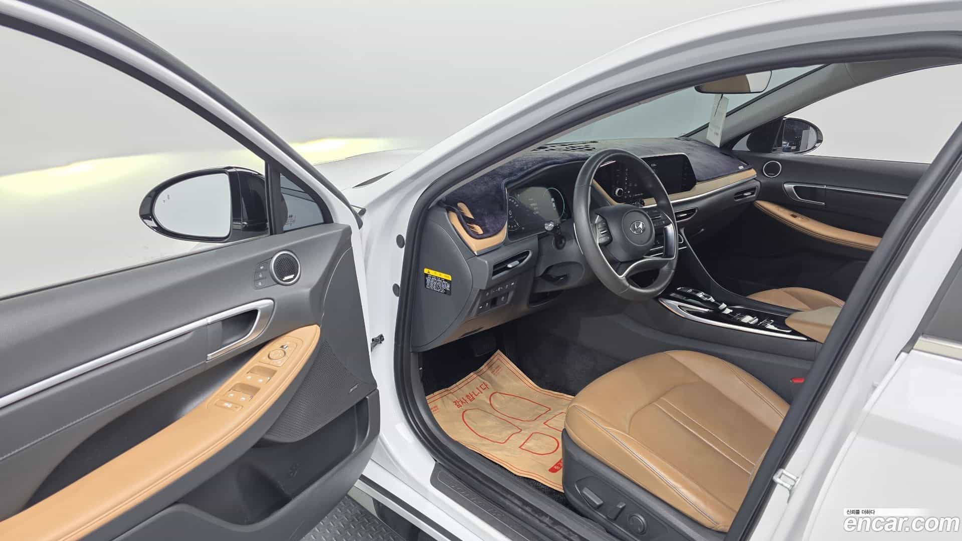 Sonata Hyundai 2019.5-INNER-010