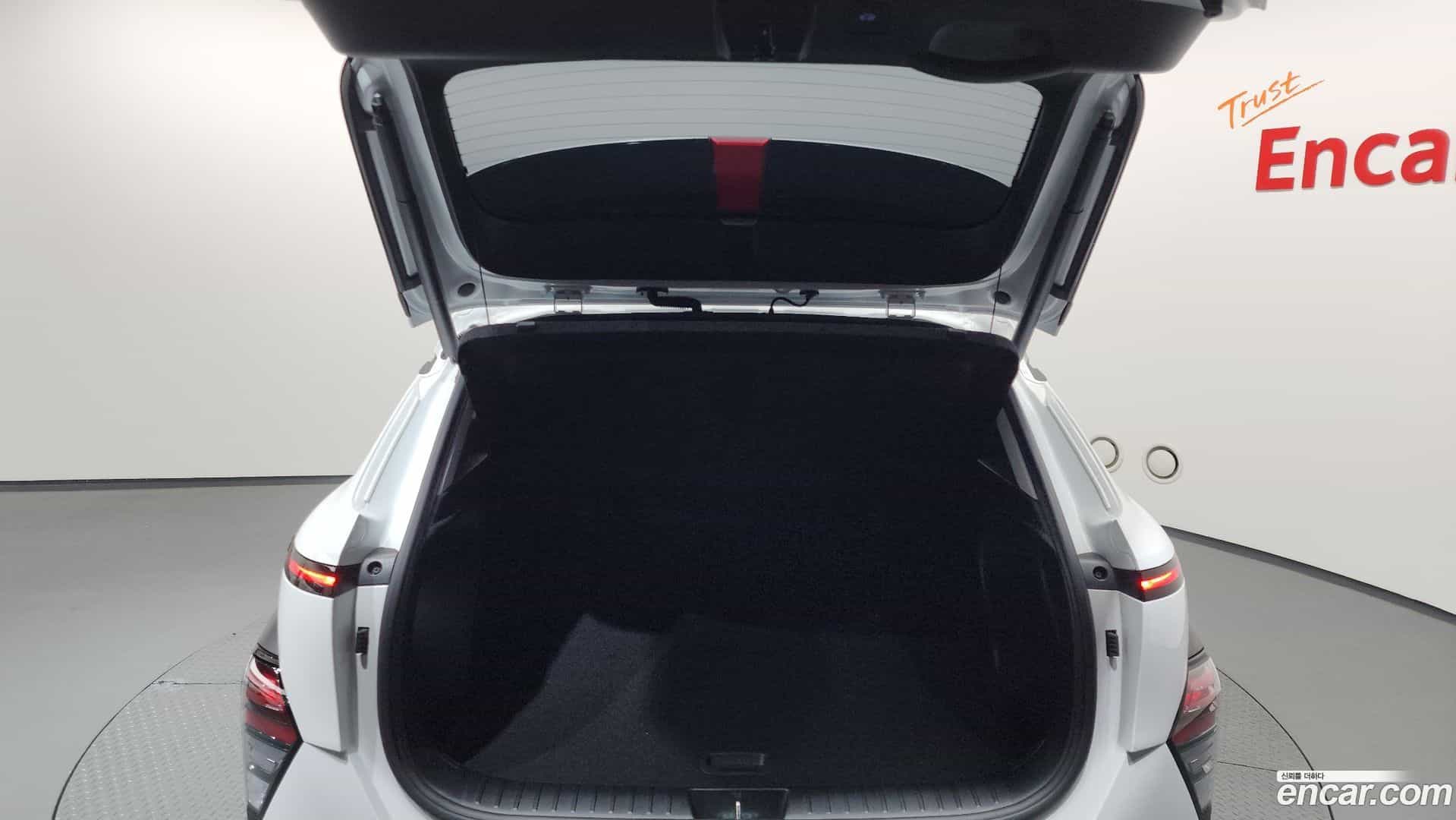 Kona Hyundai 2025.7-OPTION-041