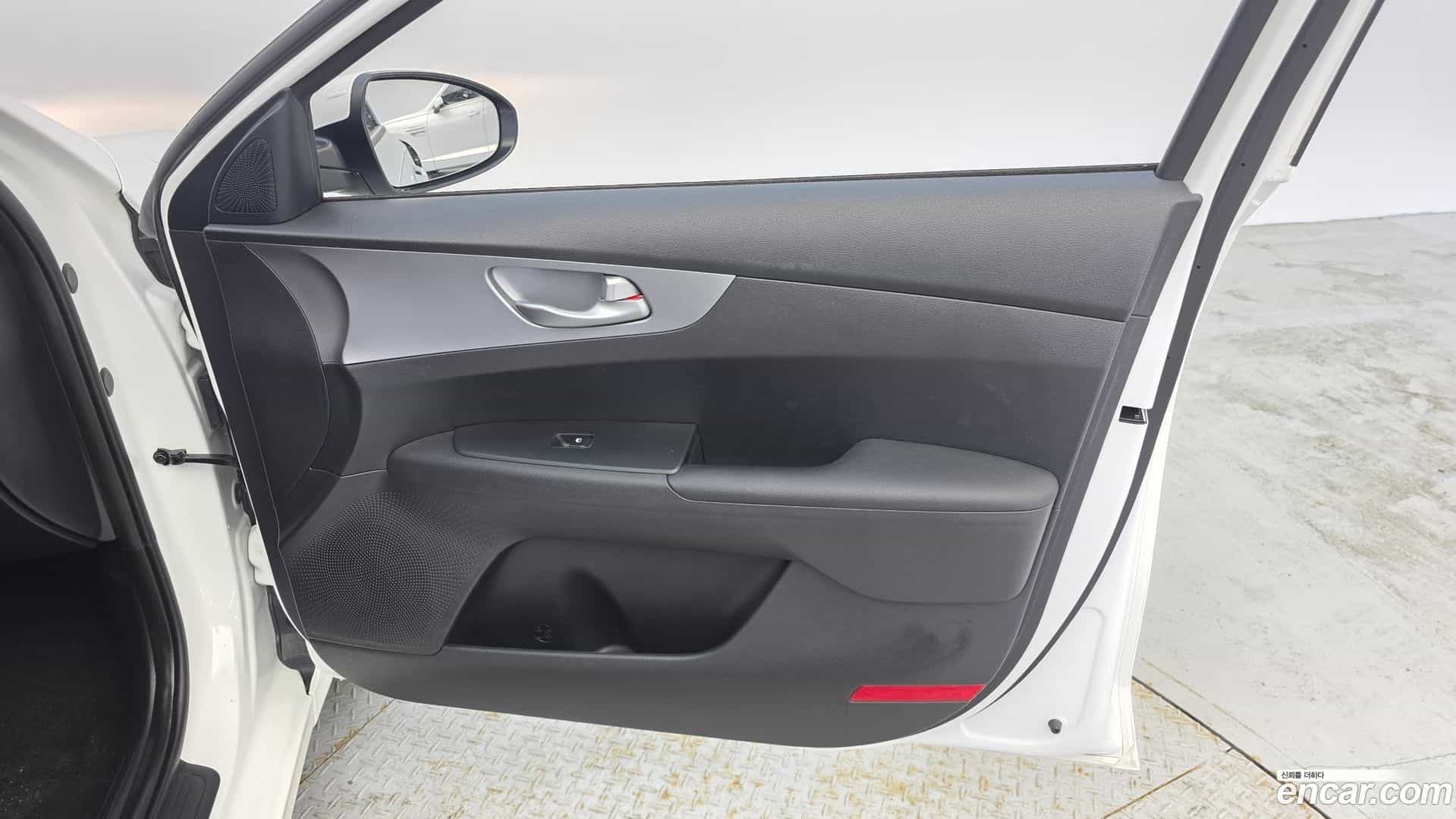 K3 Kia 2022.3-INNER-034