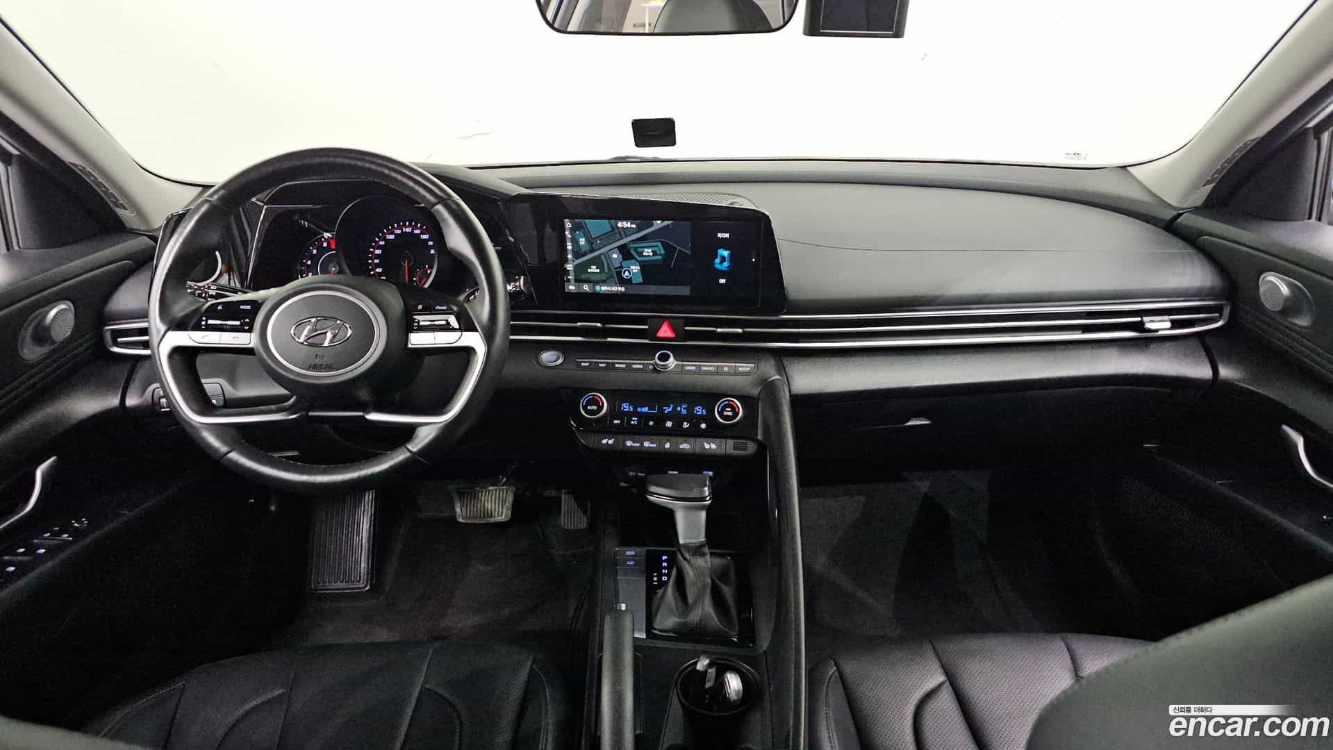 AVANTE Hyundai 2022.3-INNER-007