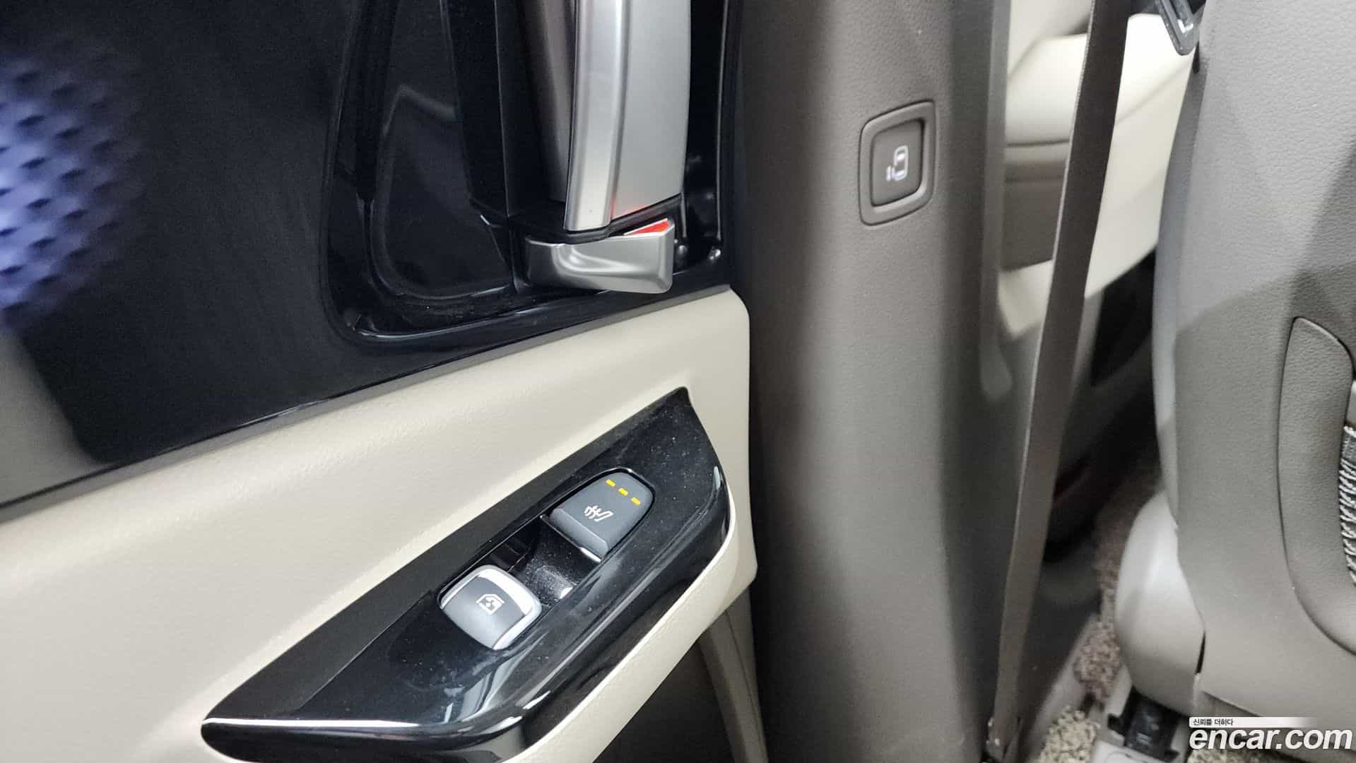 Canival Kia 2022.6-OPTION-022