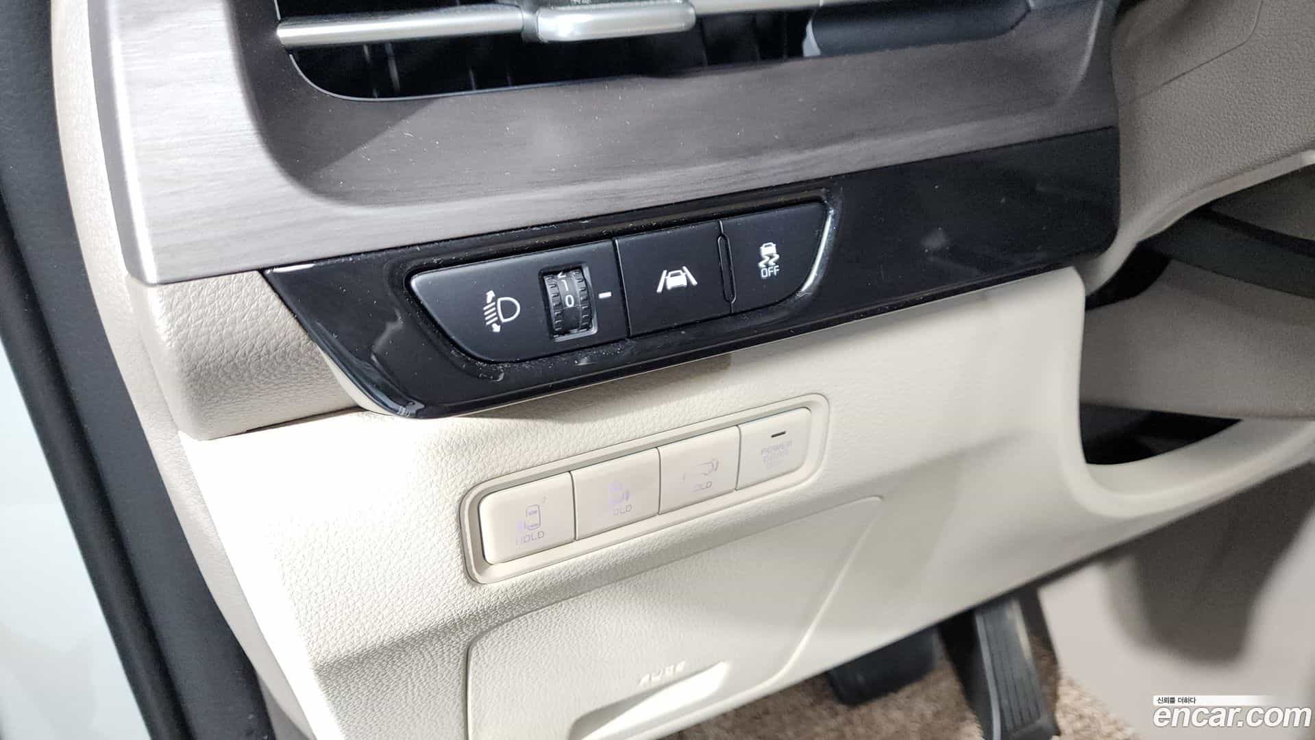 Canival Kia 2022.6-OPTION-041