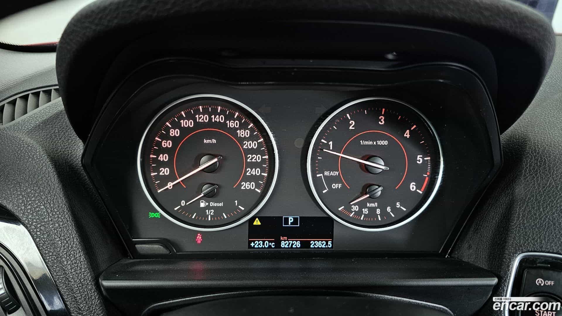 1-Series BMW 2015.10-INNER-008