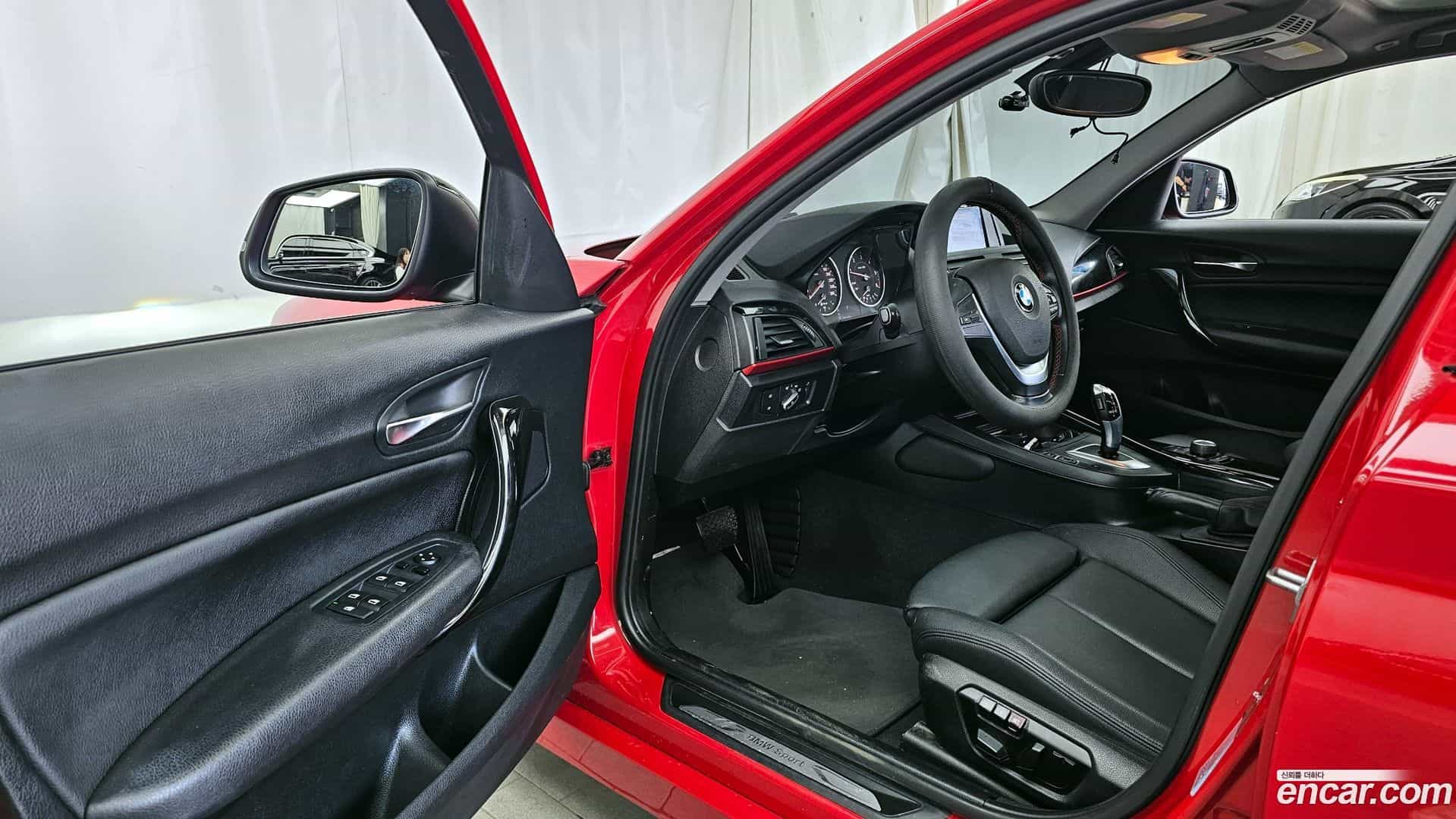 1-Series BMW 2015.10-INNER-010