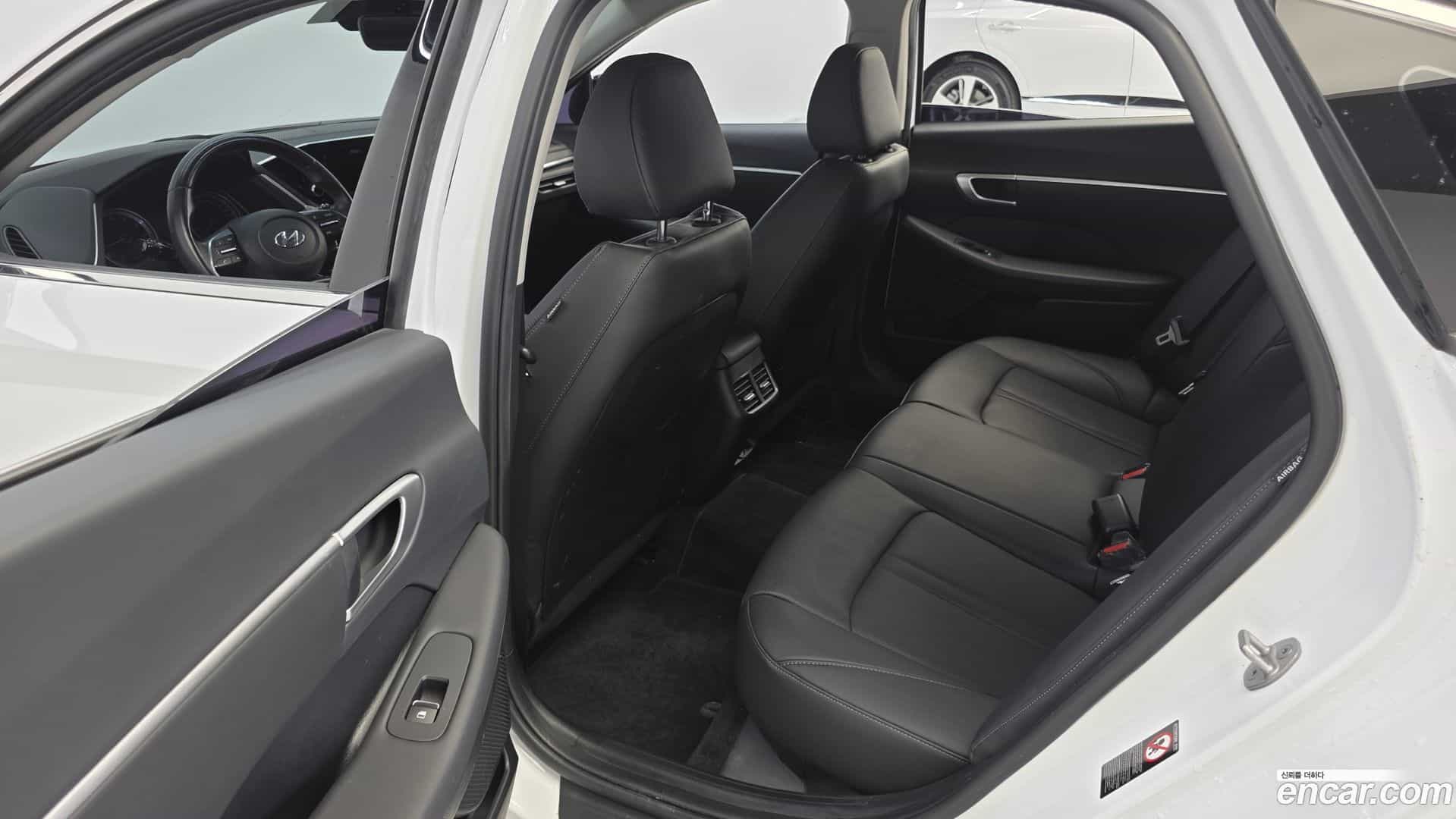 Sonata Hyundai 2023.0-OPTION-015