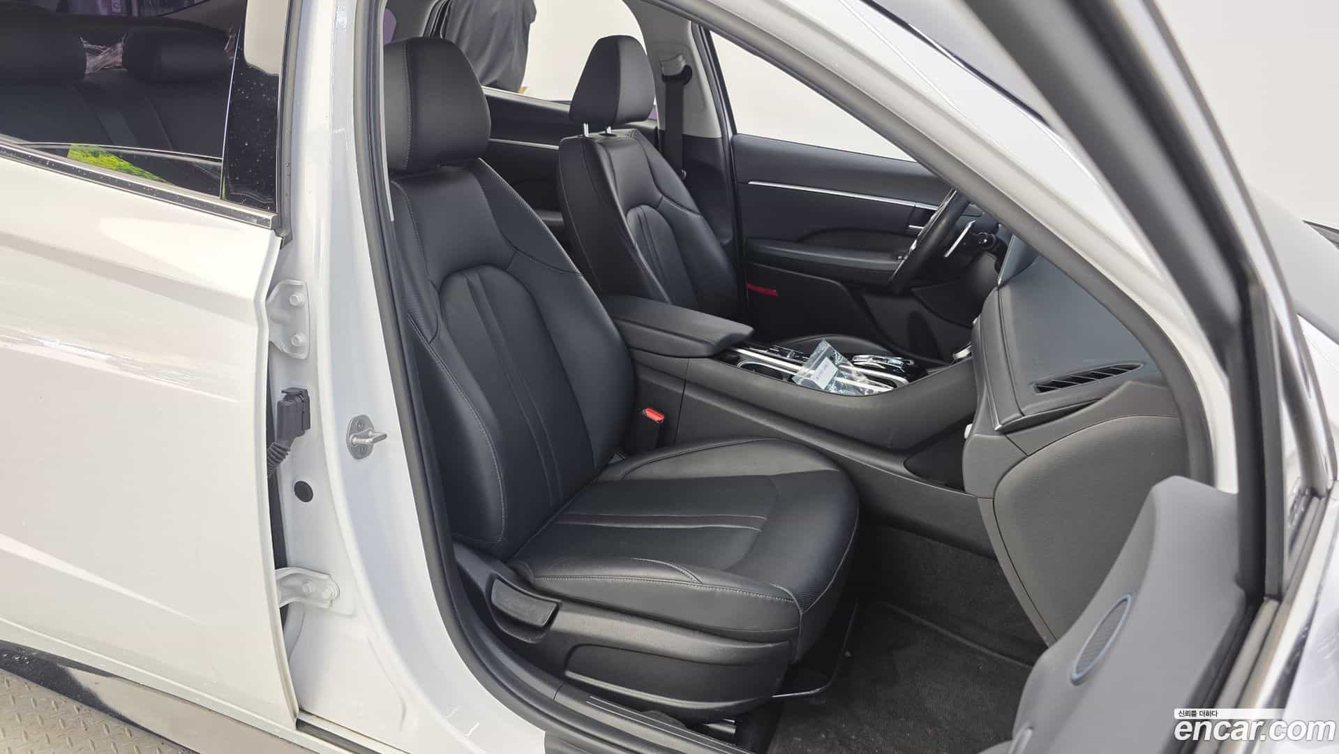 Sonata Hyundai 2023.0-INNER-036