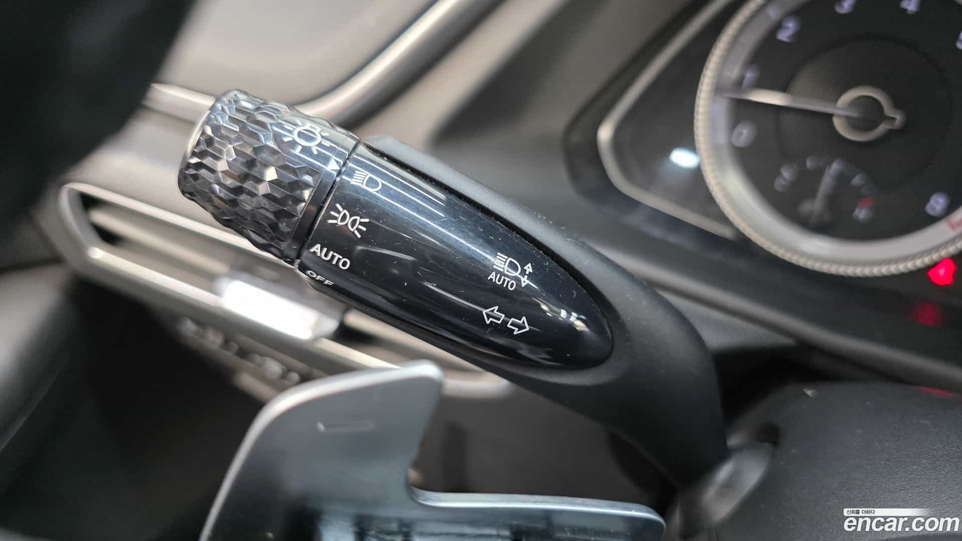 Sonata Hyundai 2023.0-OPTION-040