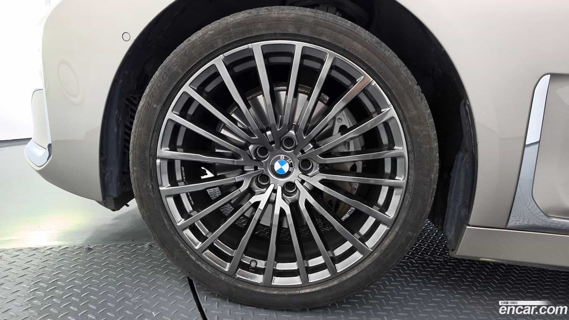 7-Series BMW 2020.10-OUTER-005
