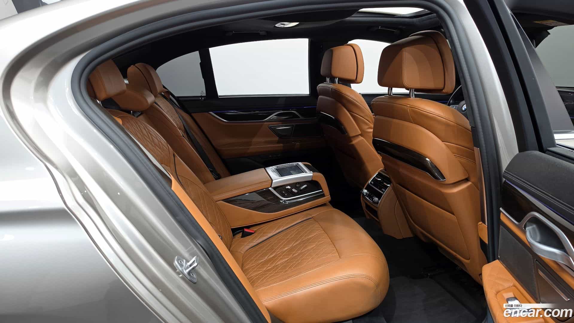 7-Series BMW 2020.10-OPTION-015