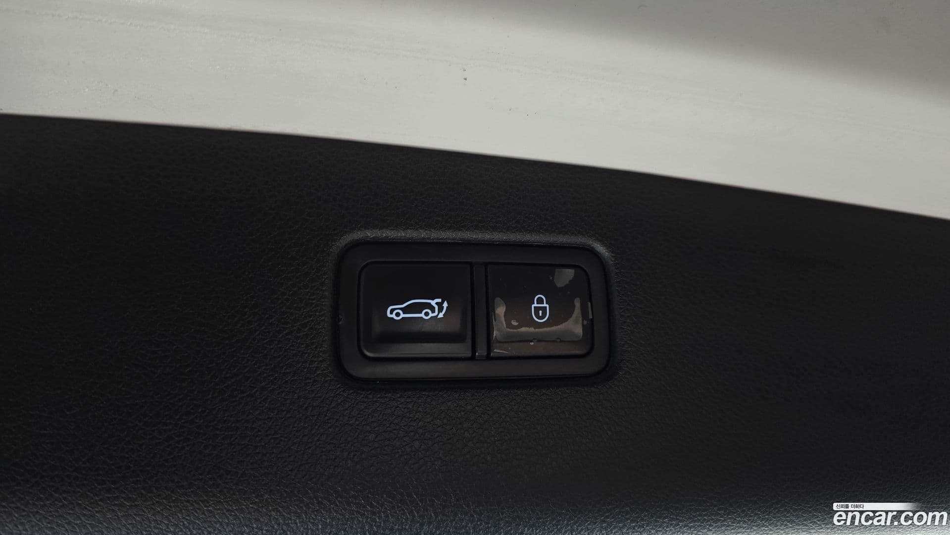 Main__Slider__Photo:GV70 Genesis 2021.10-36