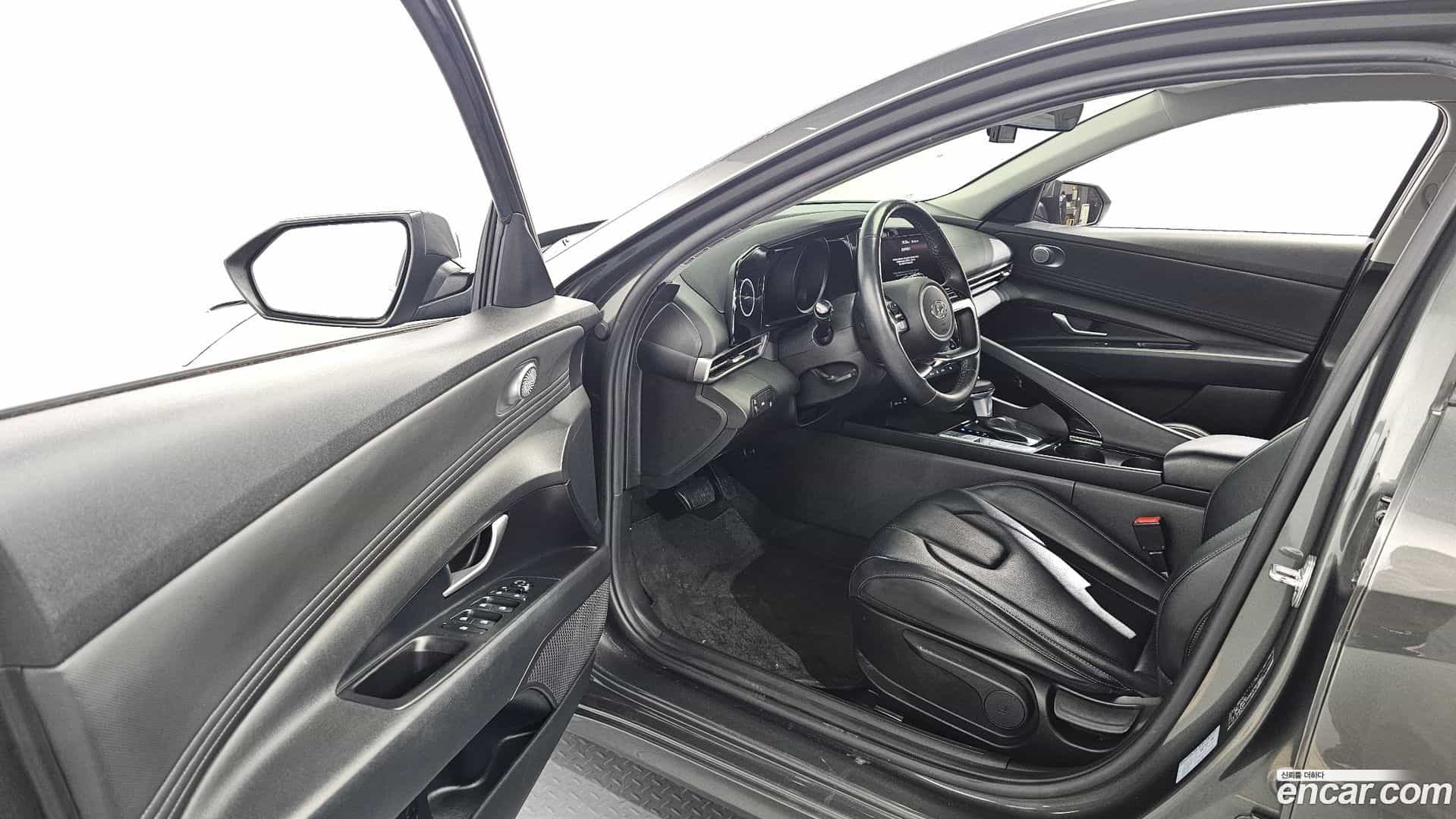AVANTE Hyundai 2021.3-INNER-010