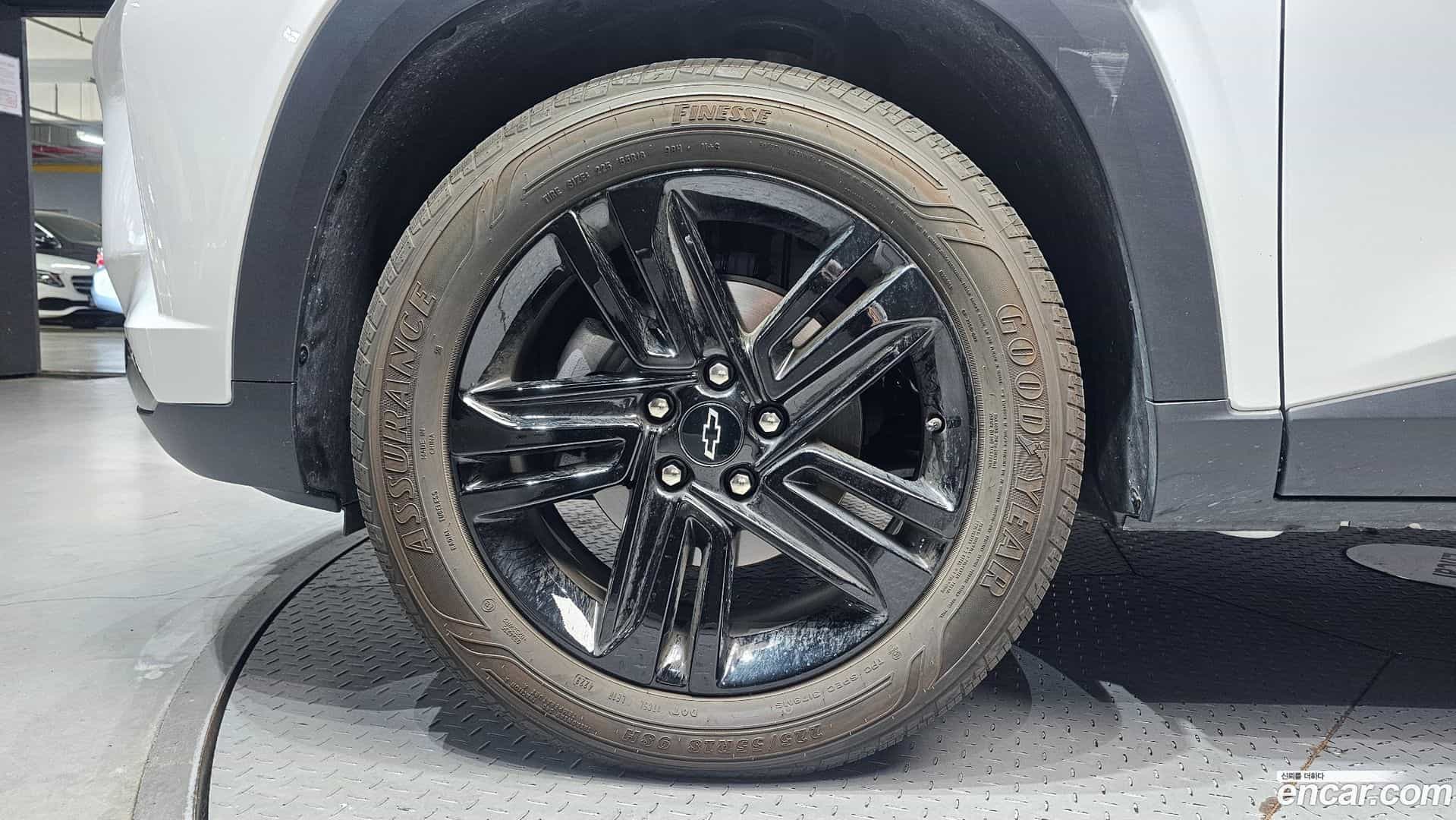 Trax Chevrolet 2023.11-OUTER-005