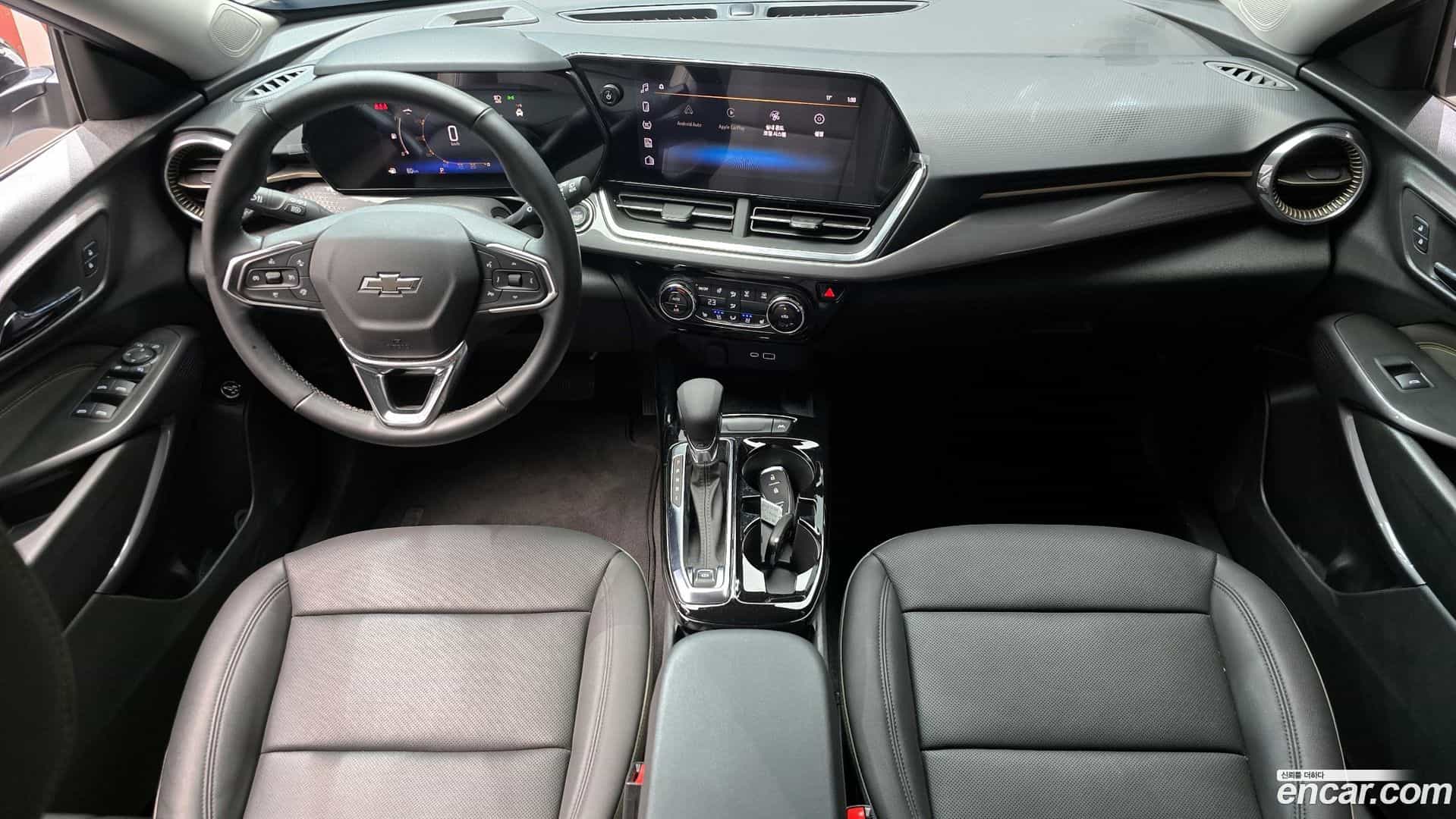Trax Chevrolet 2023.11-INNER-007