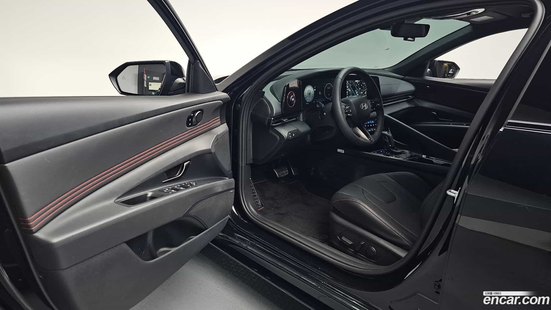 AVANTE Hyundai 2026.0-INNER-010