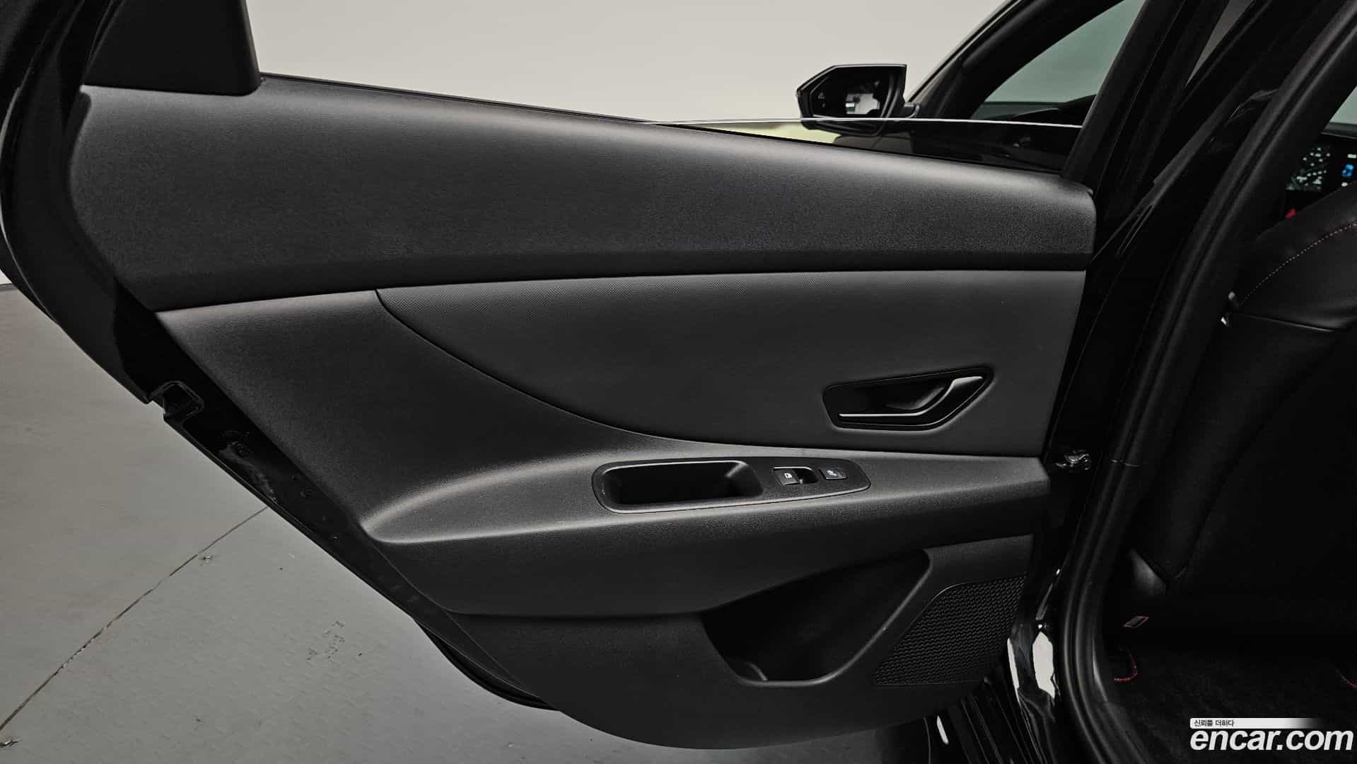 AVANTE Hyundai 2026.0-INNER-035