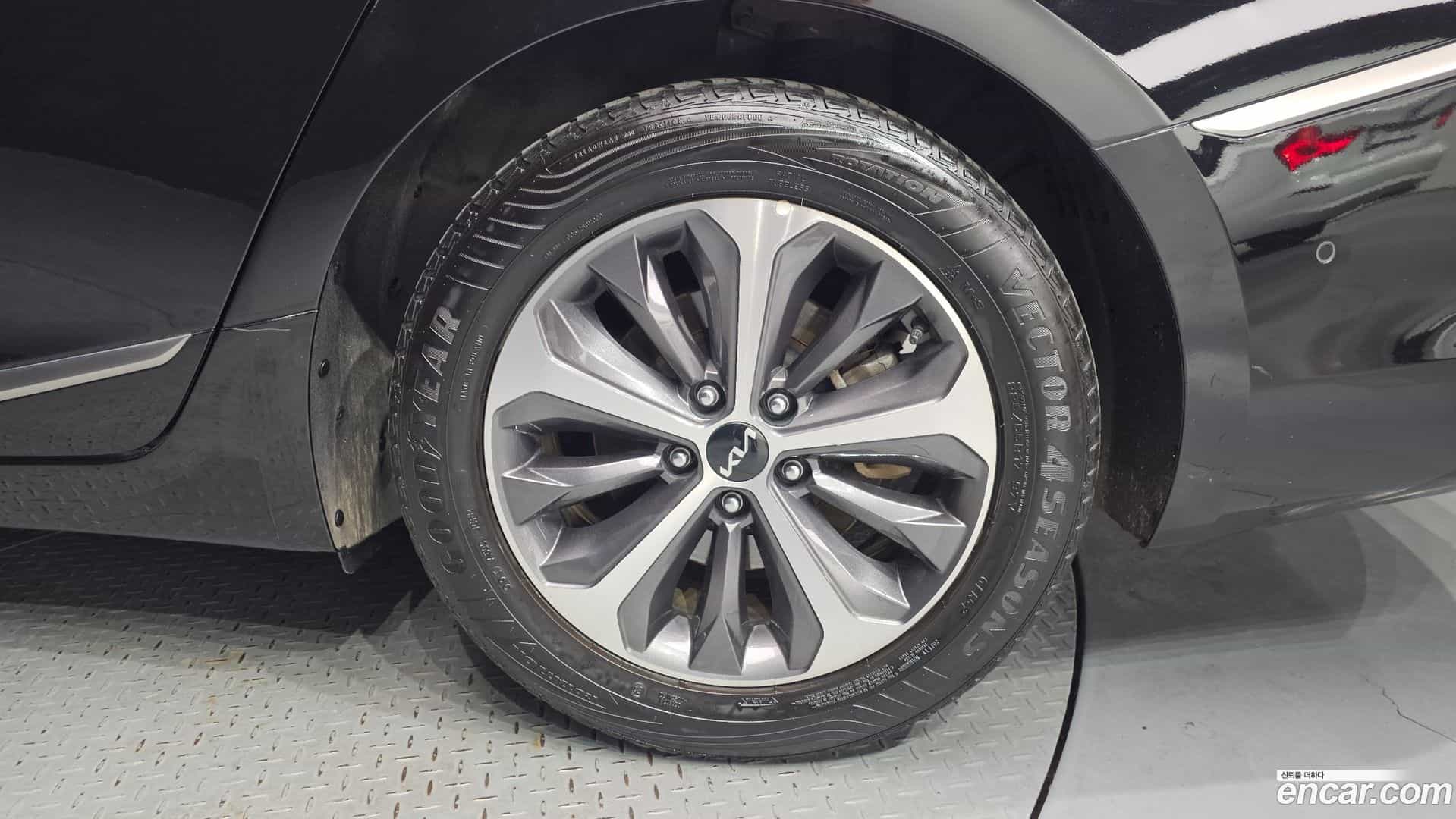 K8 Kia 2023.3-OUTER-031