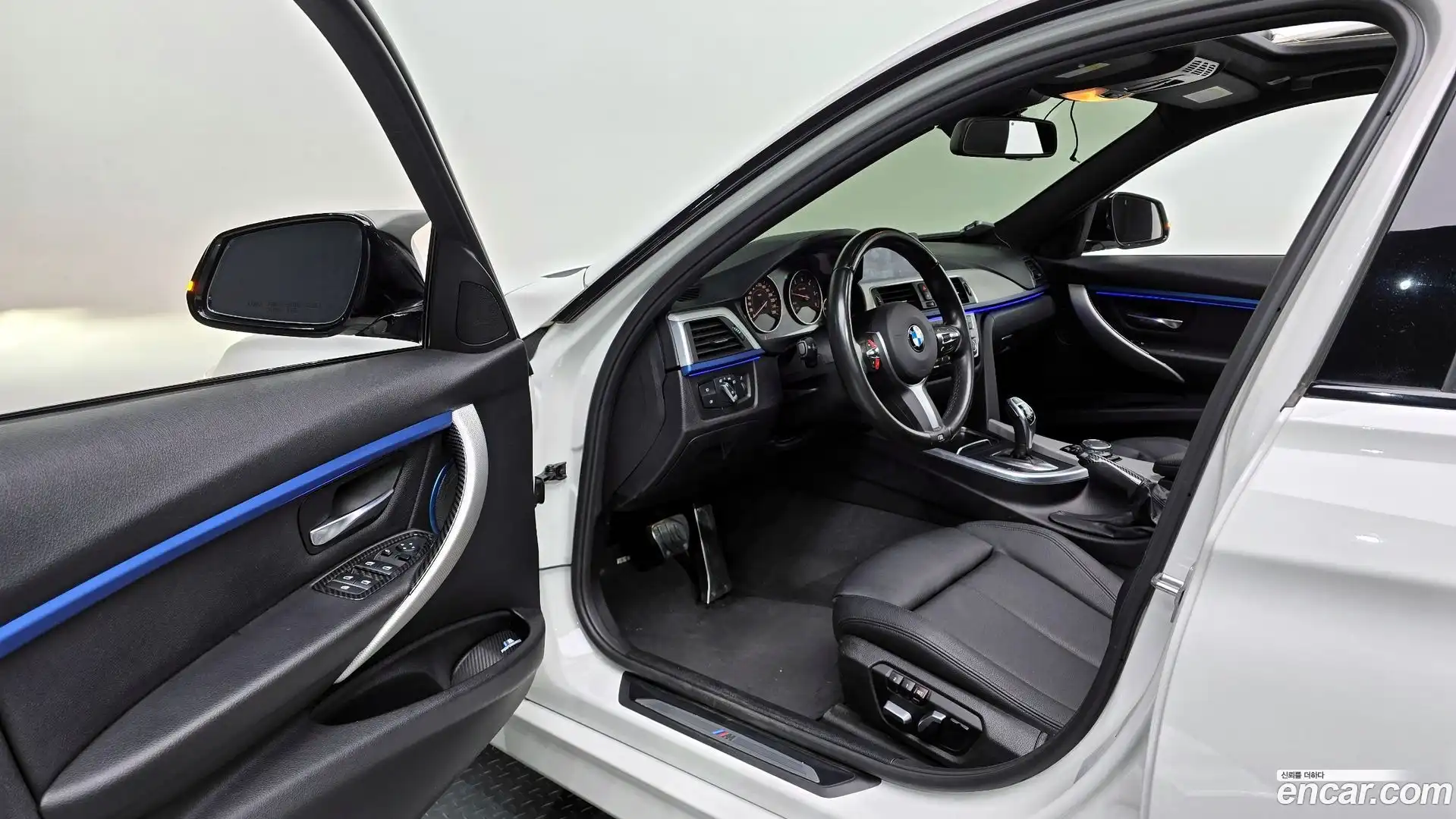 3-Series BMW 2016.4-INNER-010