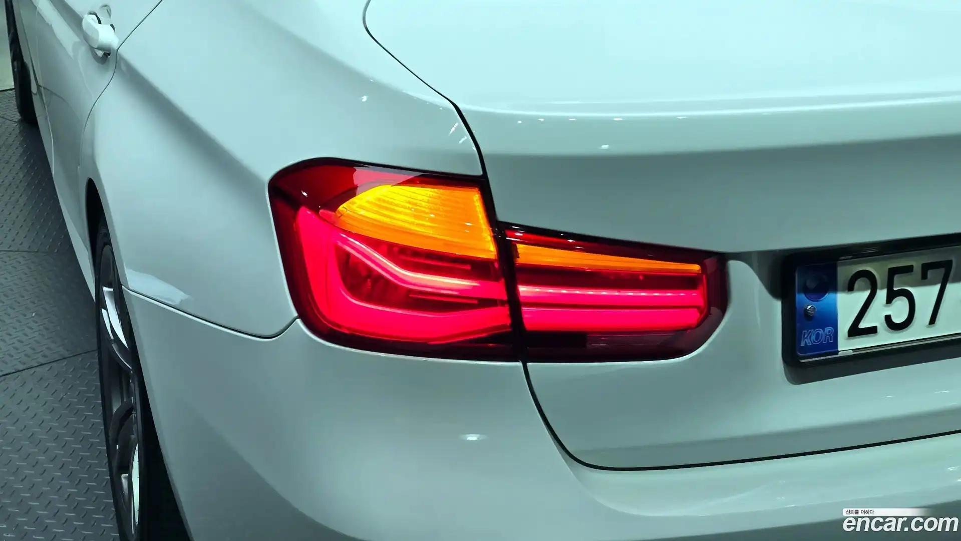 3-Series BMW 2016.4-OUTER-033