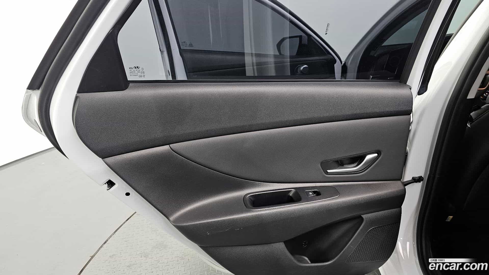 AVANTE Hyundai 2023.7-INNER-035