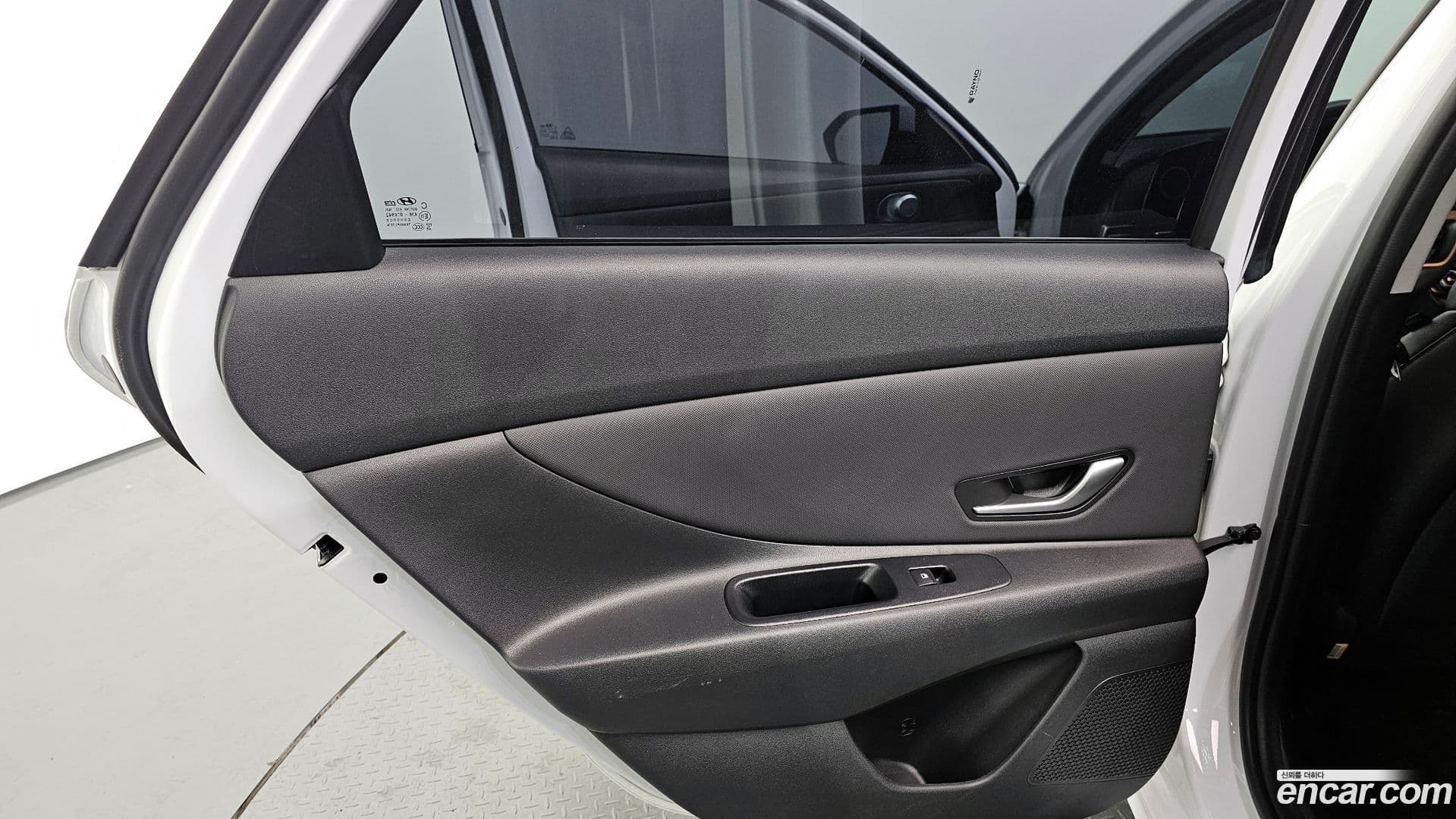 Main__Slider__Photo:AVANTE Hyundai 2023.7-24