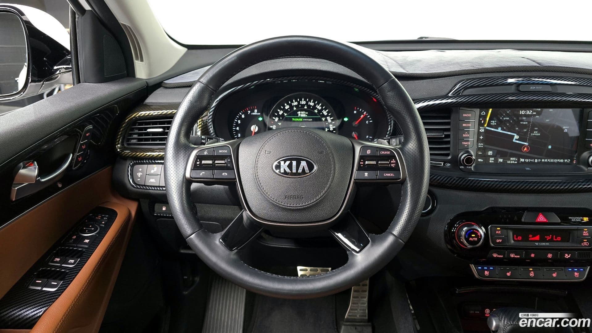 Main__Slider__Photo:Sorento Kia 2019.11-12