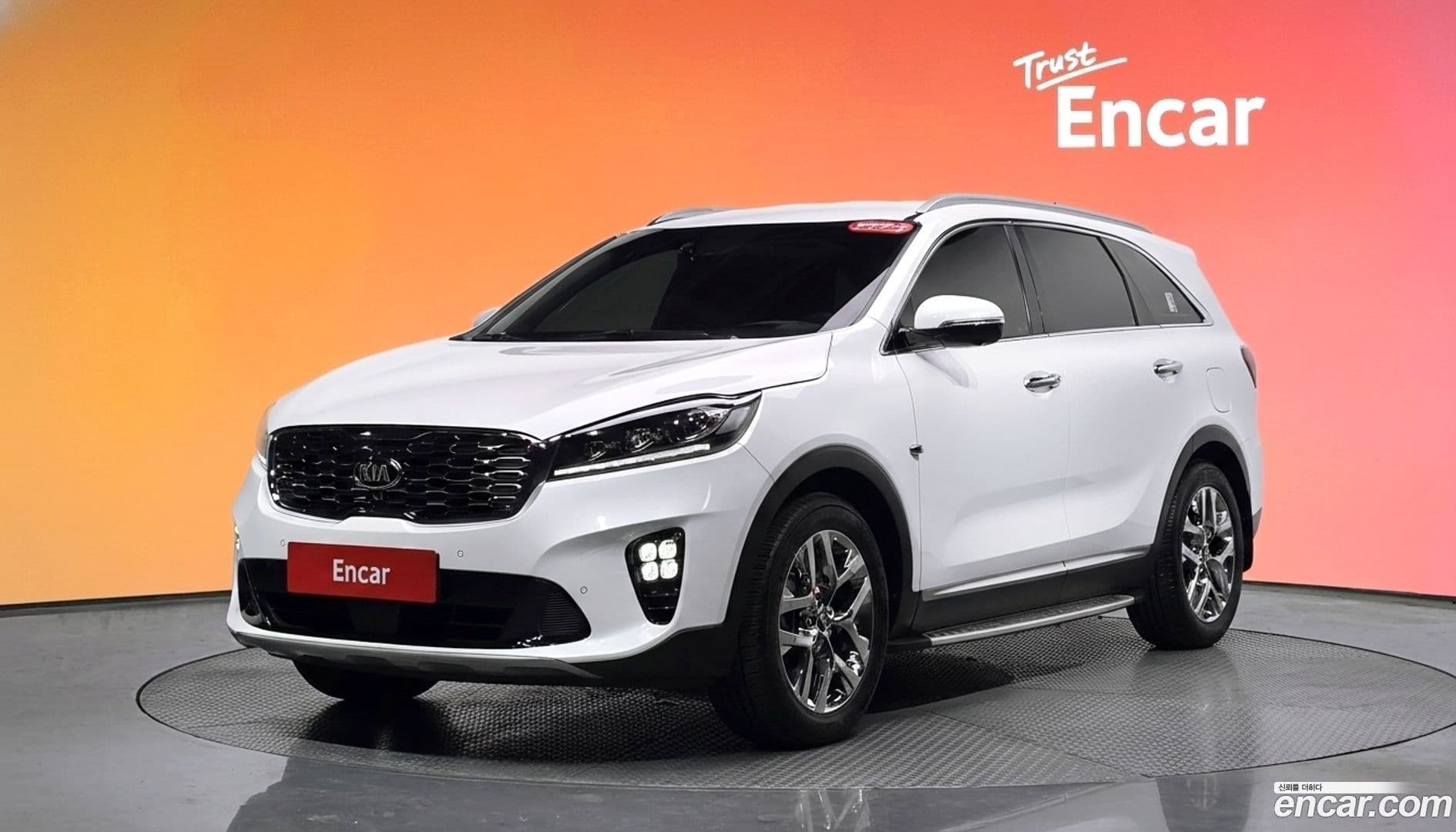 Main__Slider__Photo:Sorento Kia 2019.11-0