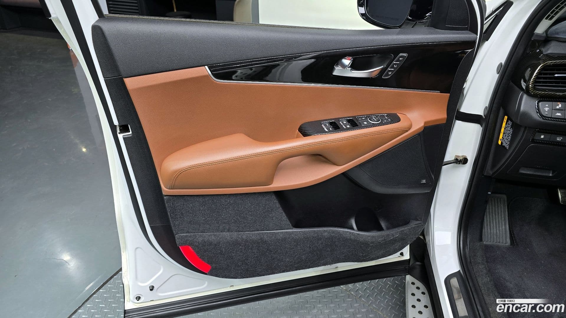 Main__Slider__Photo:Sorento Kia 2019.11-24