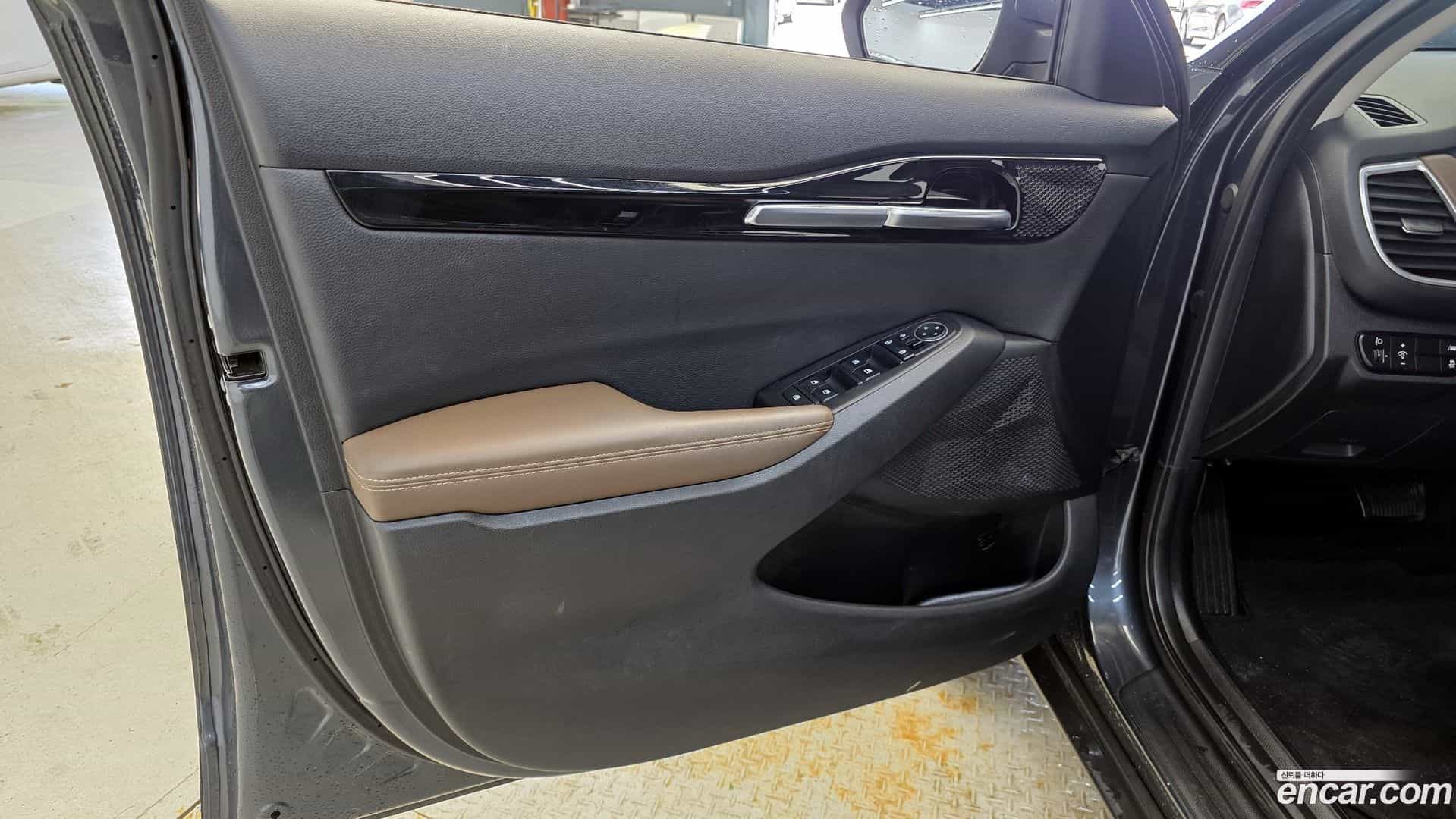 Seltos Kia 2022.3-INNER-034