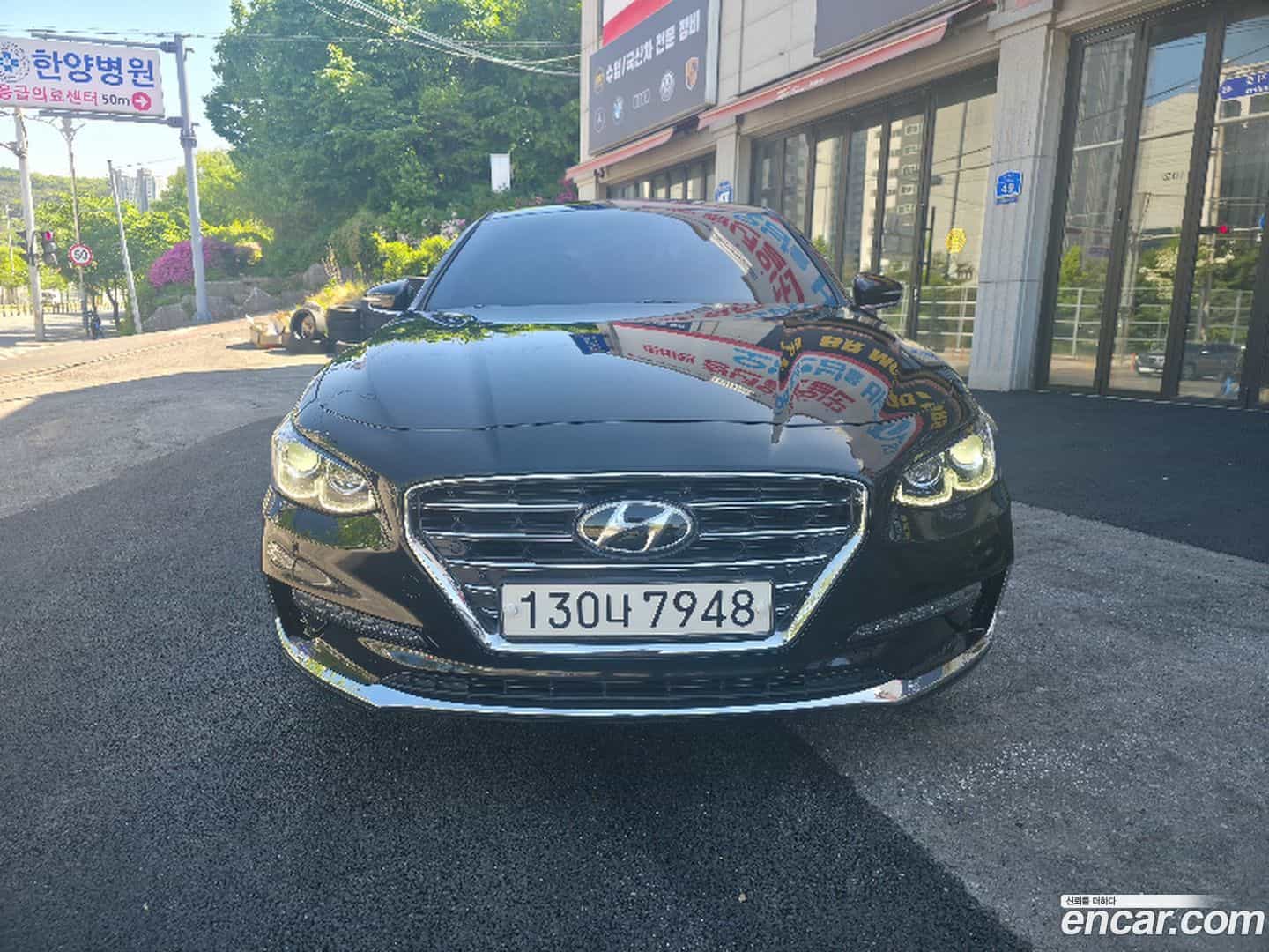 Grandeur Hyundai 2018.8-OUTER-003