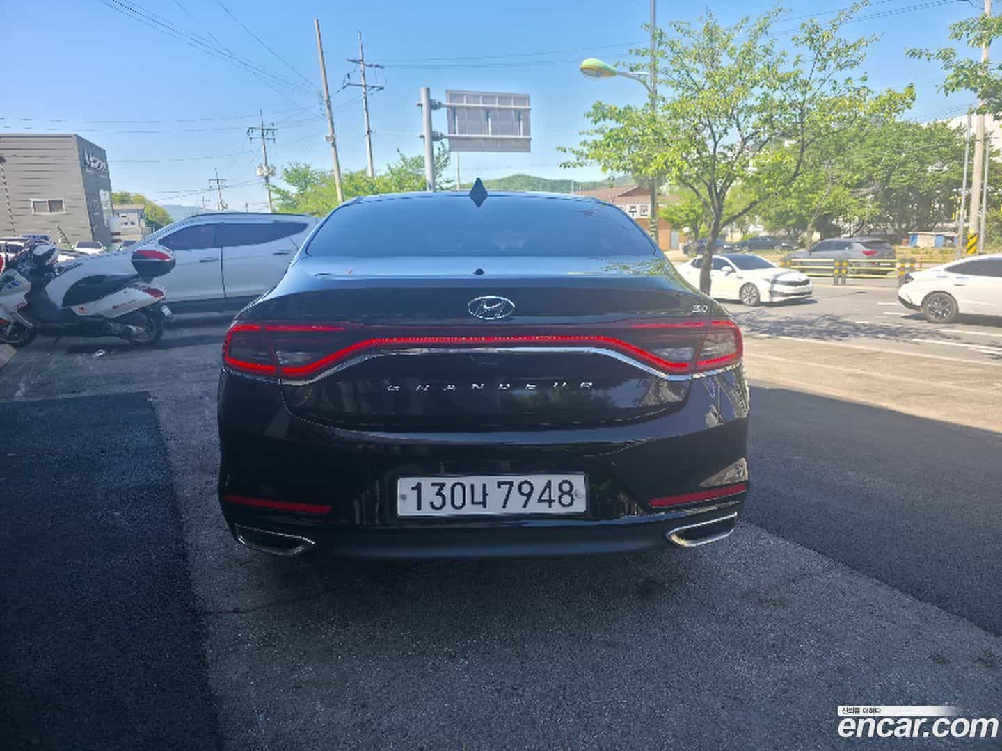 Grandeur Hyundai 2018.8-OUTER-004