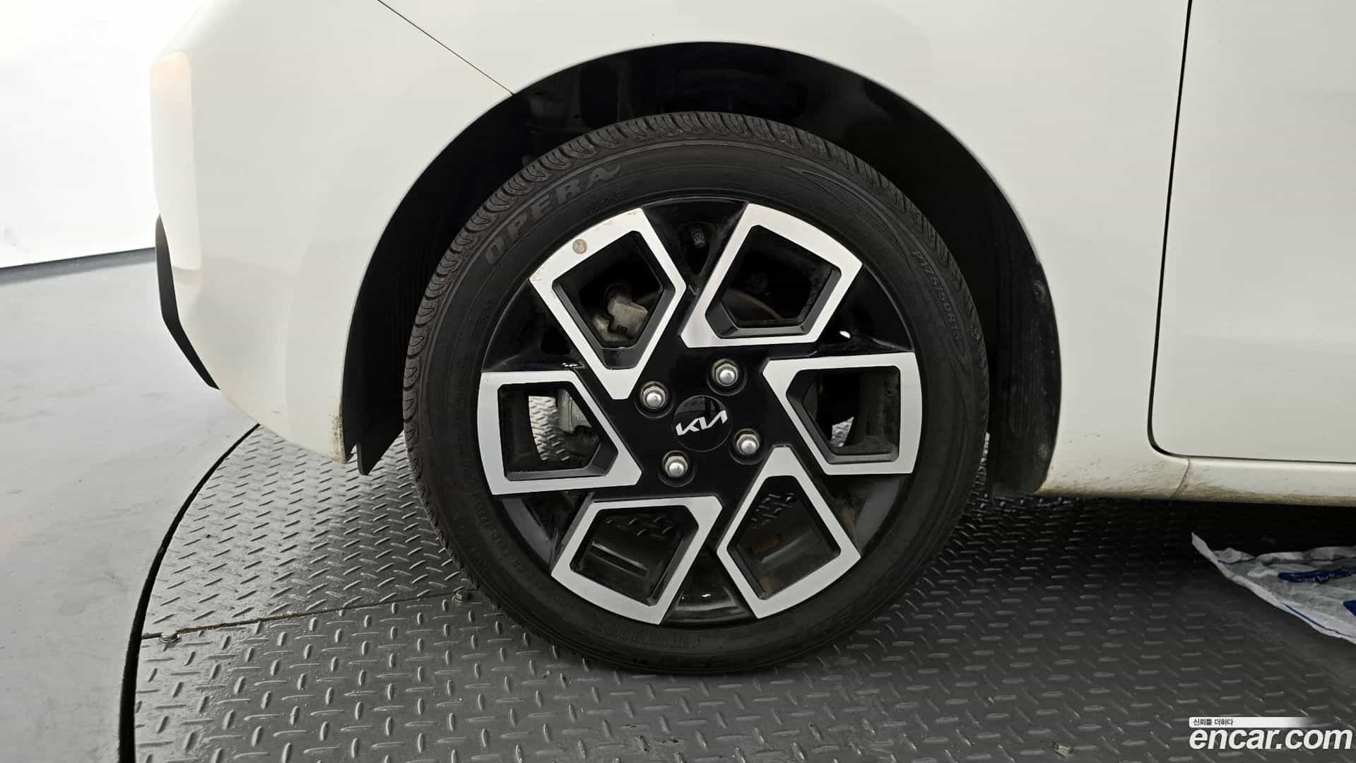 RAY Kia 2023.10-OUTER-005