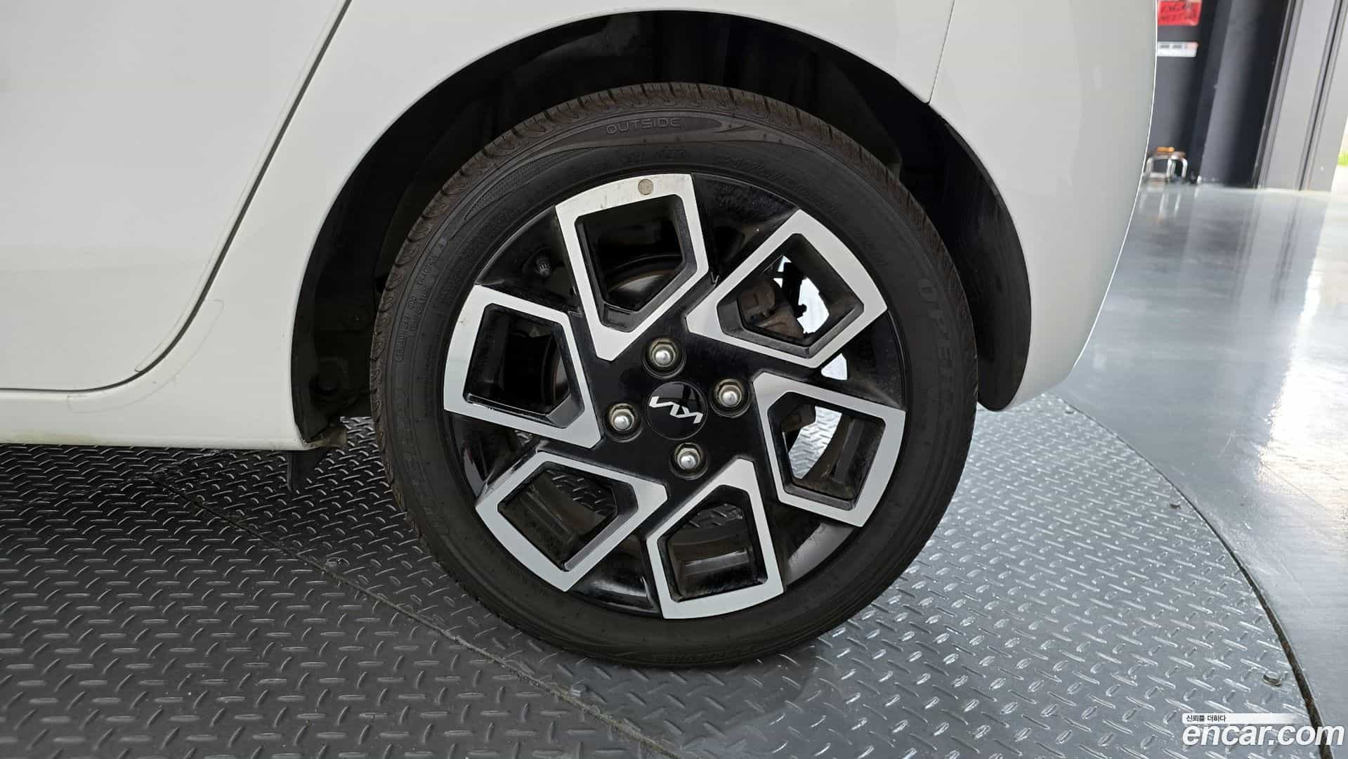 RAY Kia 2023.10-OUTER-031
