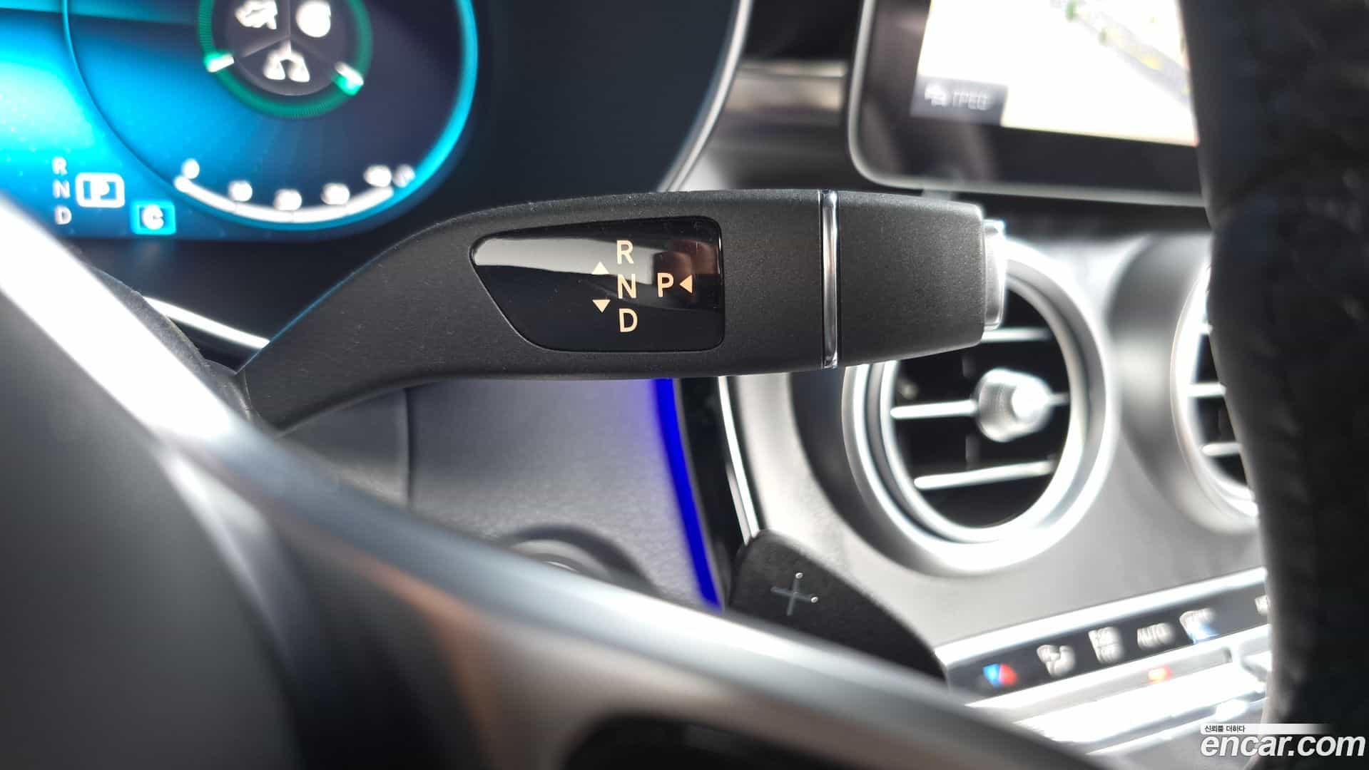 C-Class Mercedes-Benz 2021.5-INNER-009