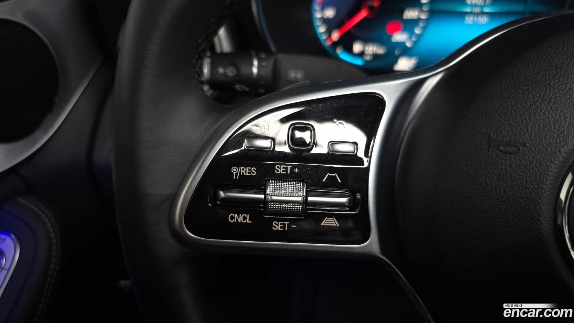 C-Class Mercedes-Benz 2021.5-OPTION-020