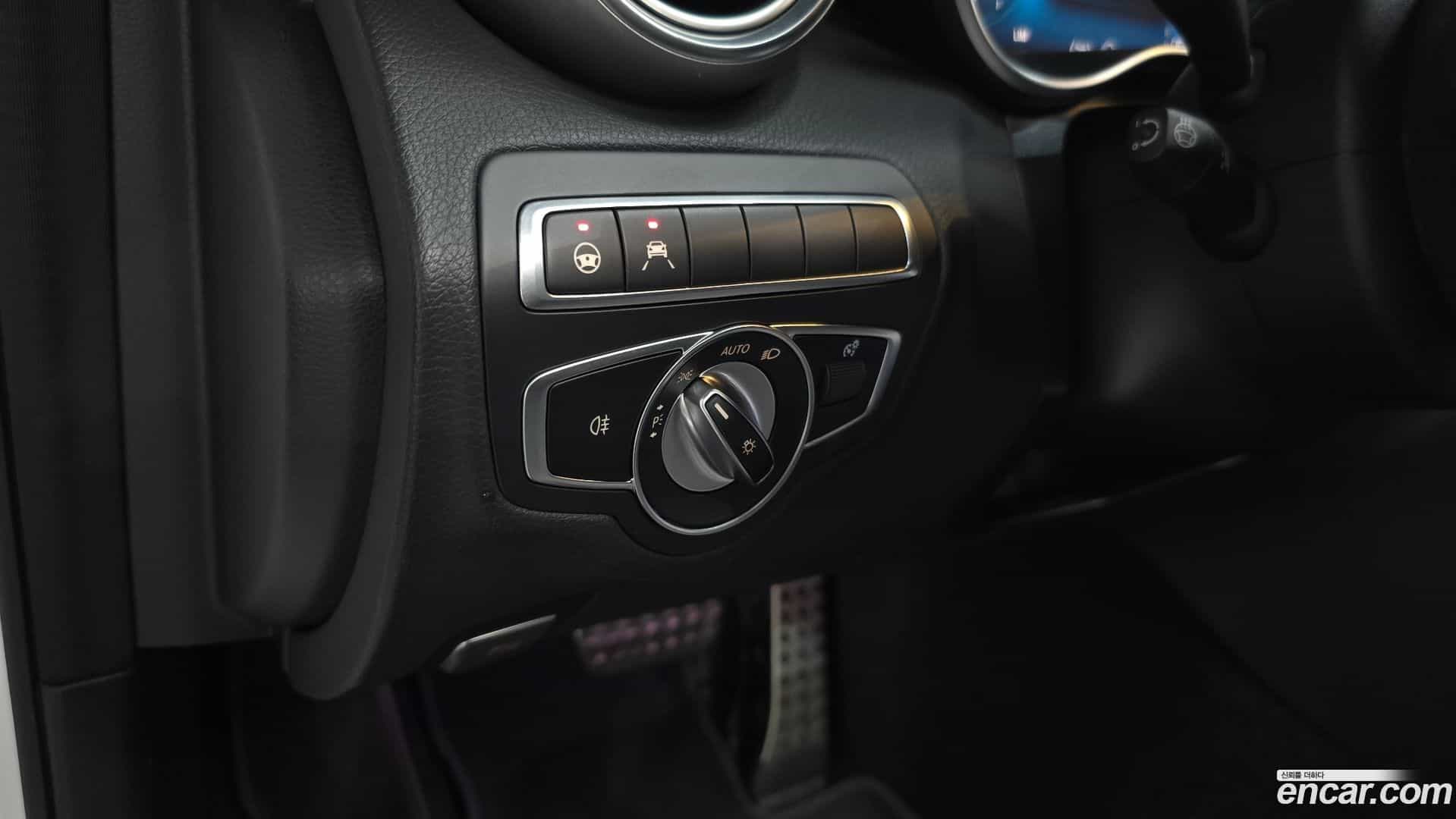 C-Class Mercedes-Benz 2021.5-OPTION-021