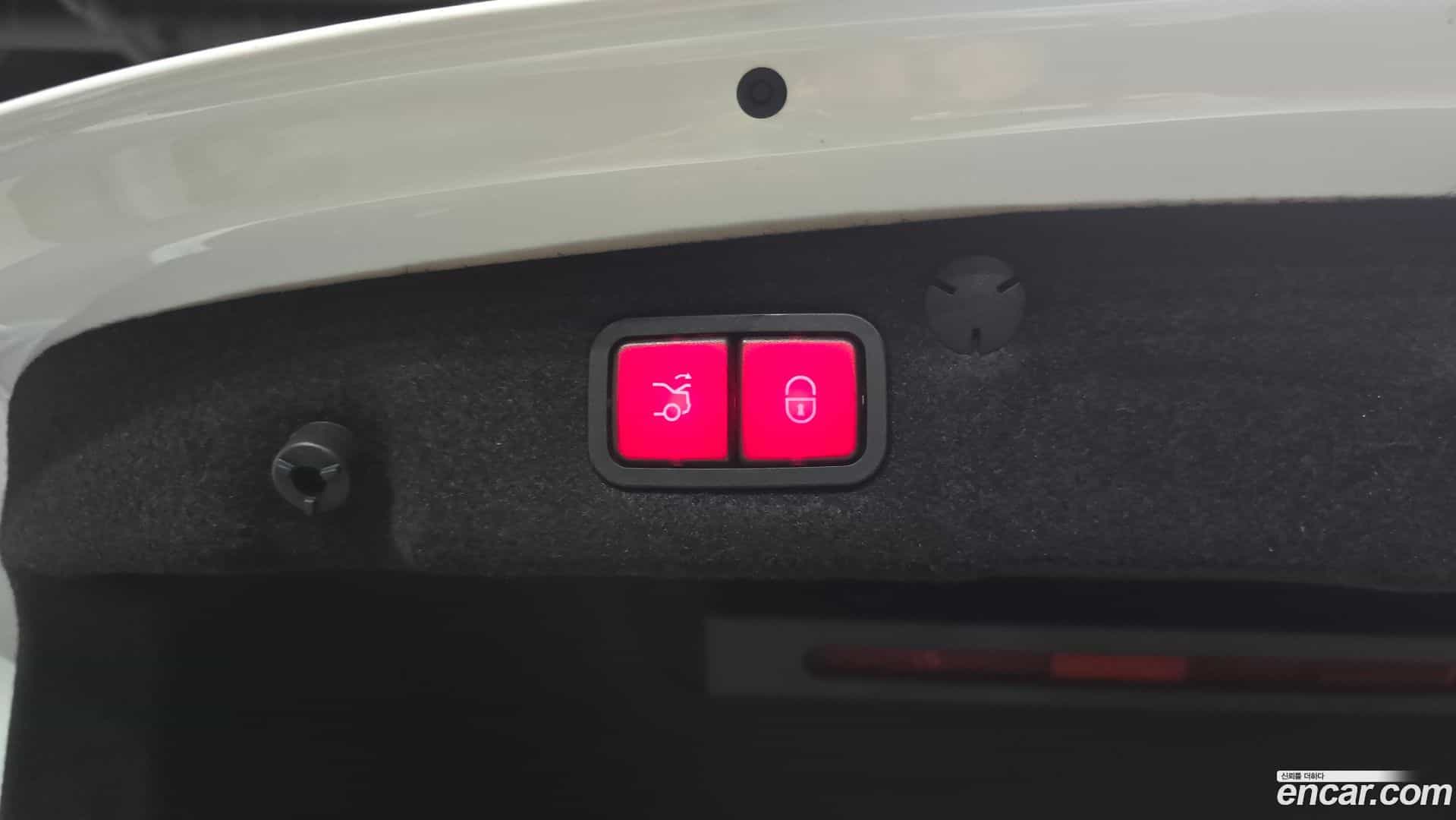 C-Class Mercedes-Benz 2021.5-OPTION-024