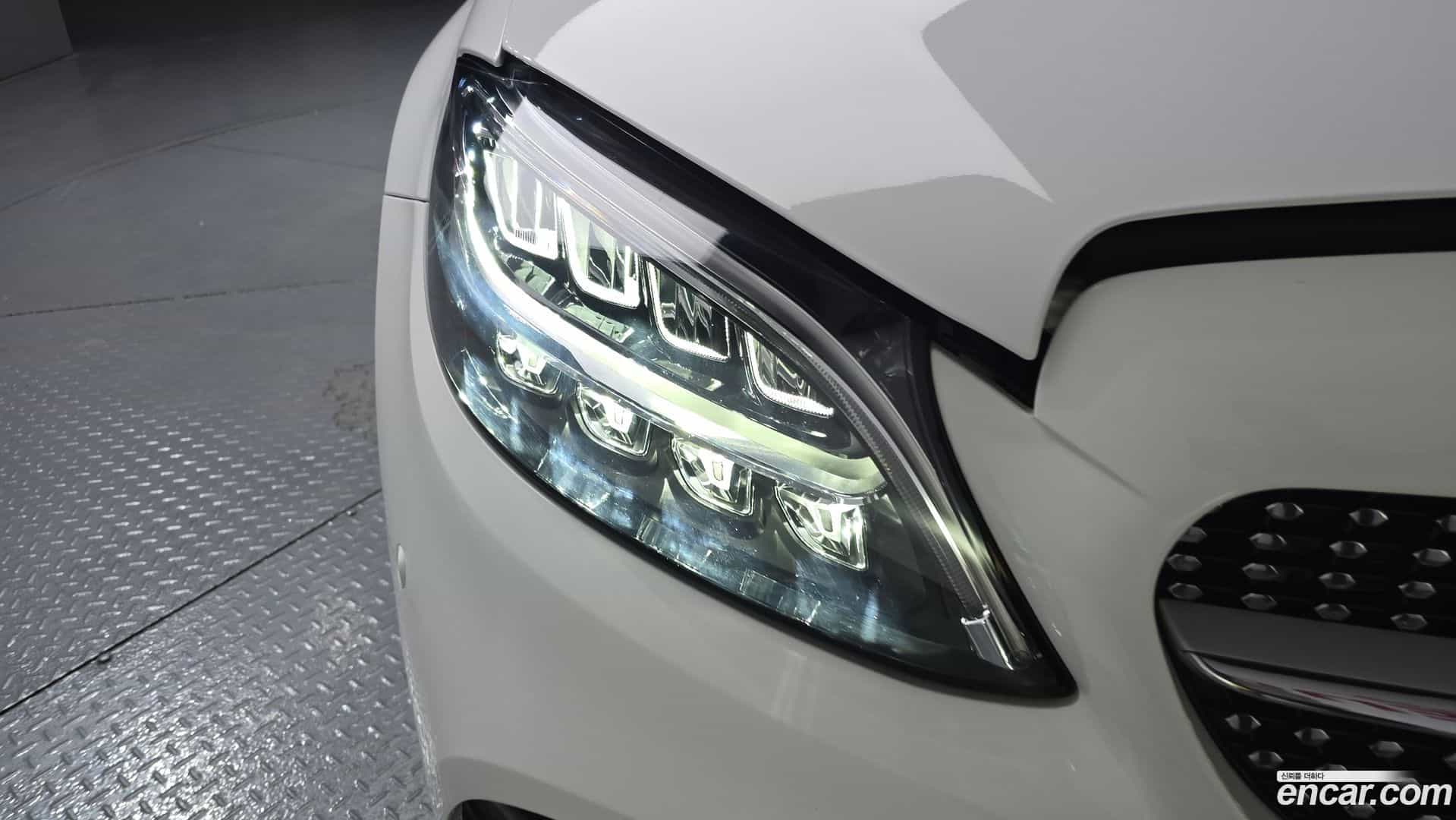 C-Class Mercedes-Benz 2021.5-OUTER-032