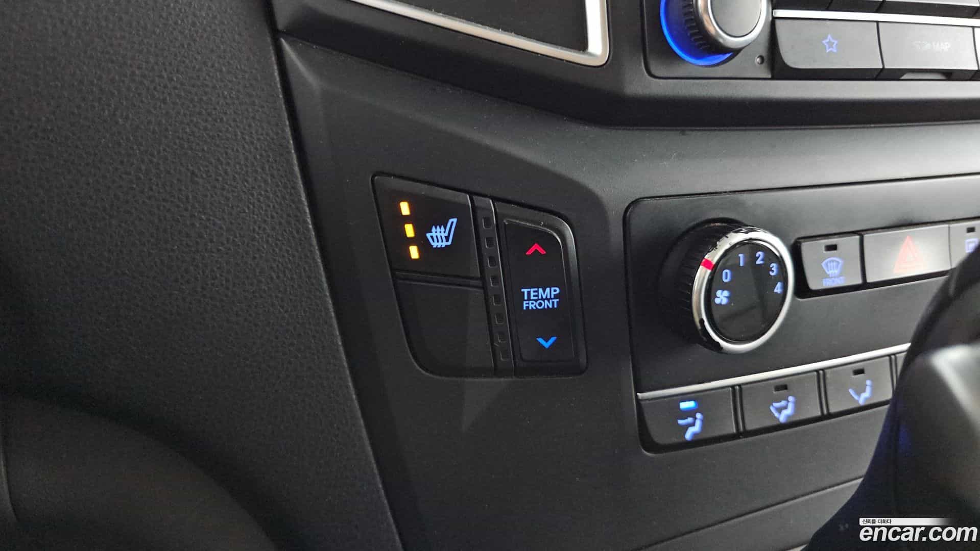 Starex Hyundai 2019.3-OPTION-022