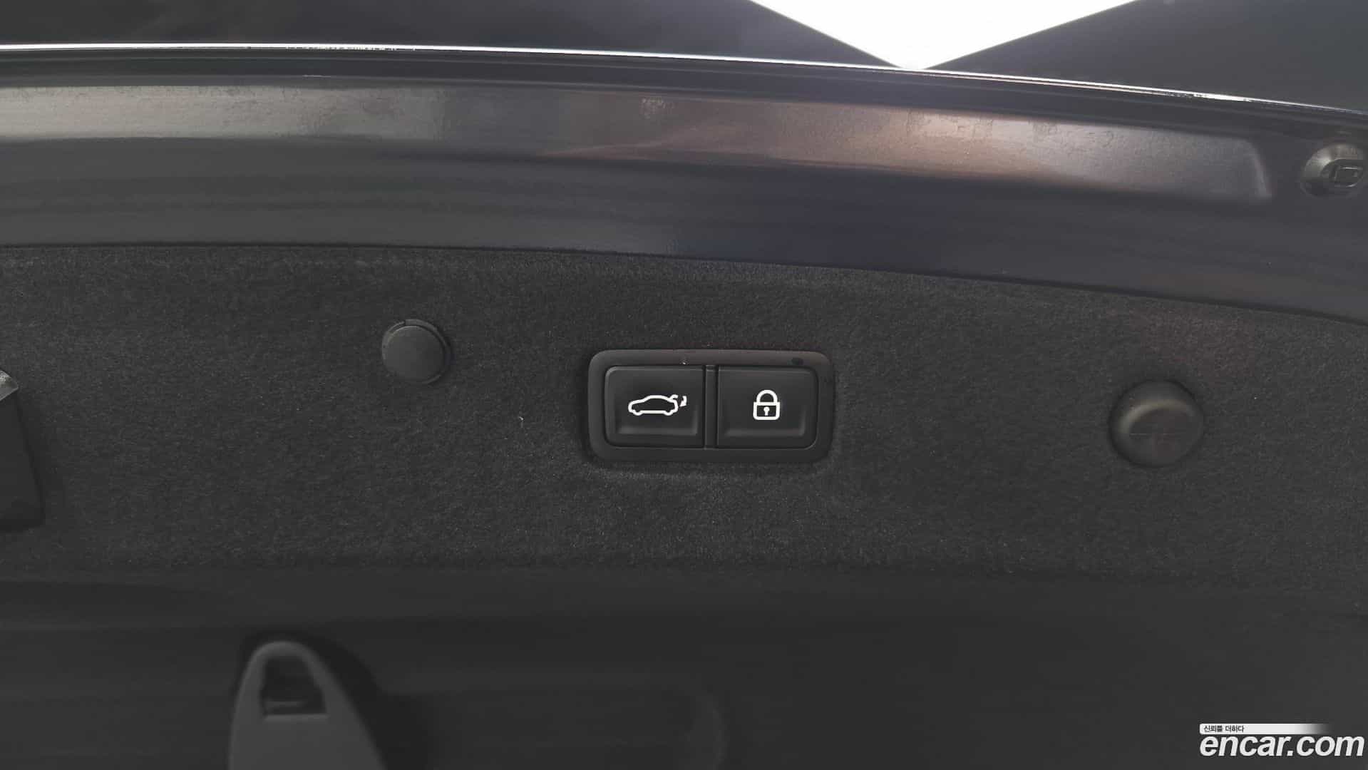 K8 Kia 2023.1-OPTION-046