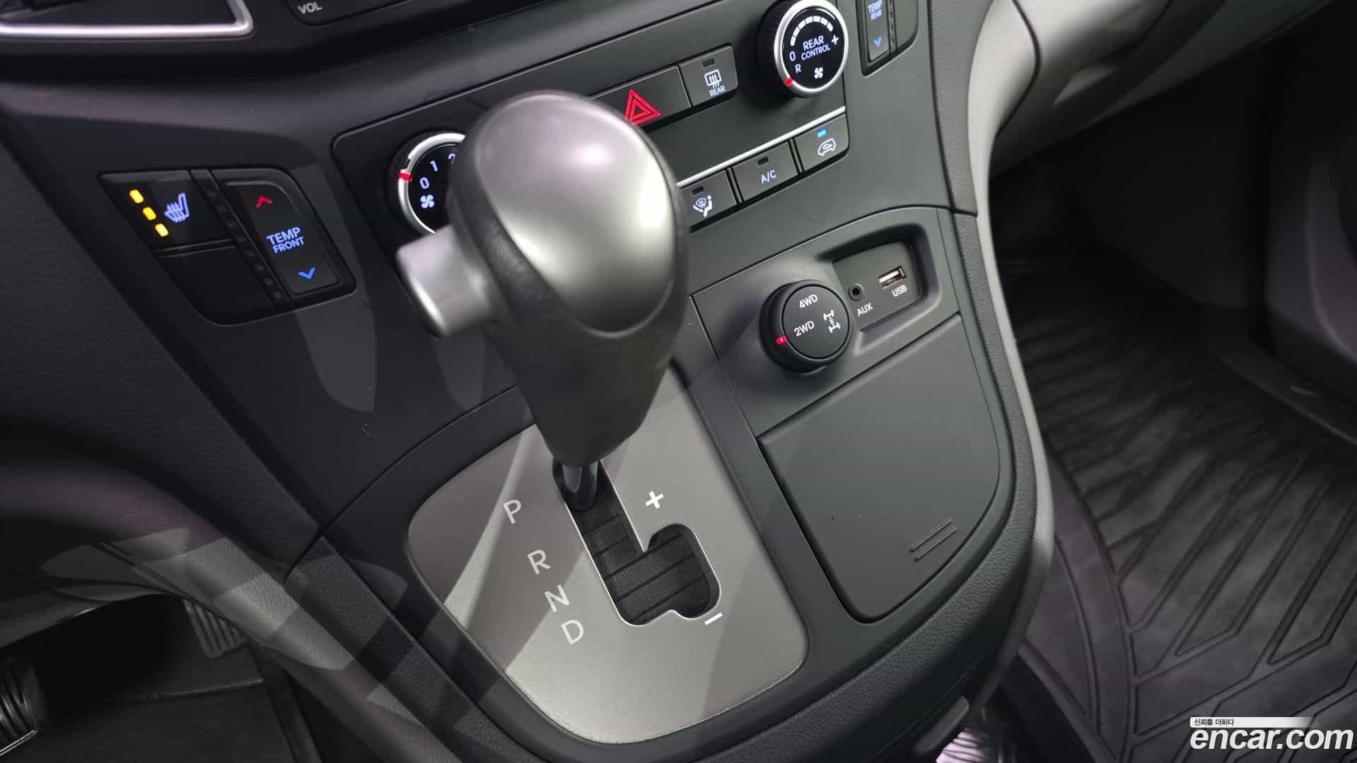 Starex Hyundai 2016.11-INNER-009