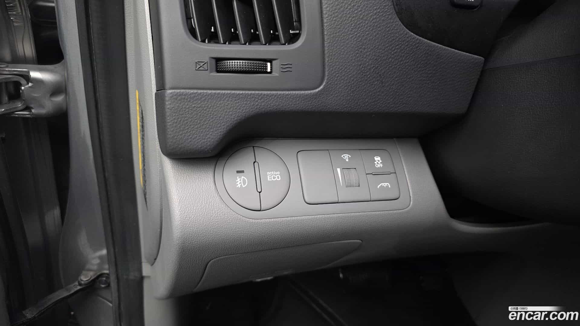 Starex Hyundai 2016.11-OPTION-018