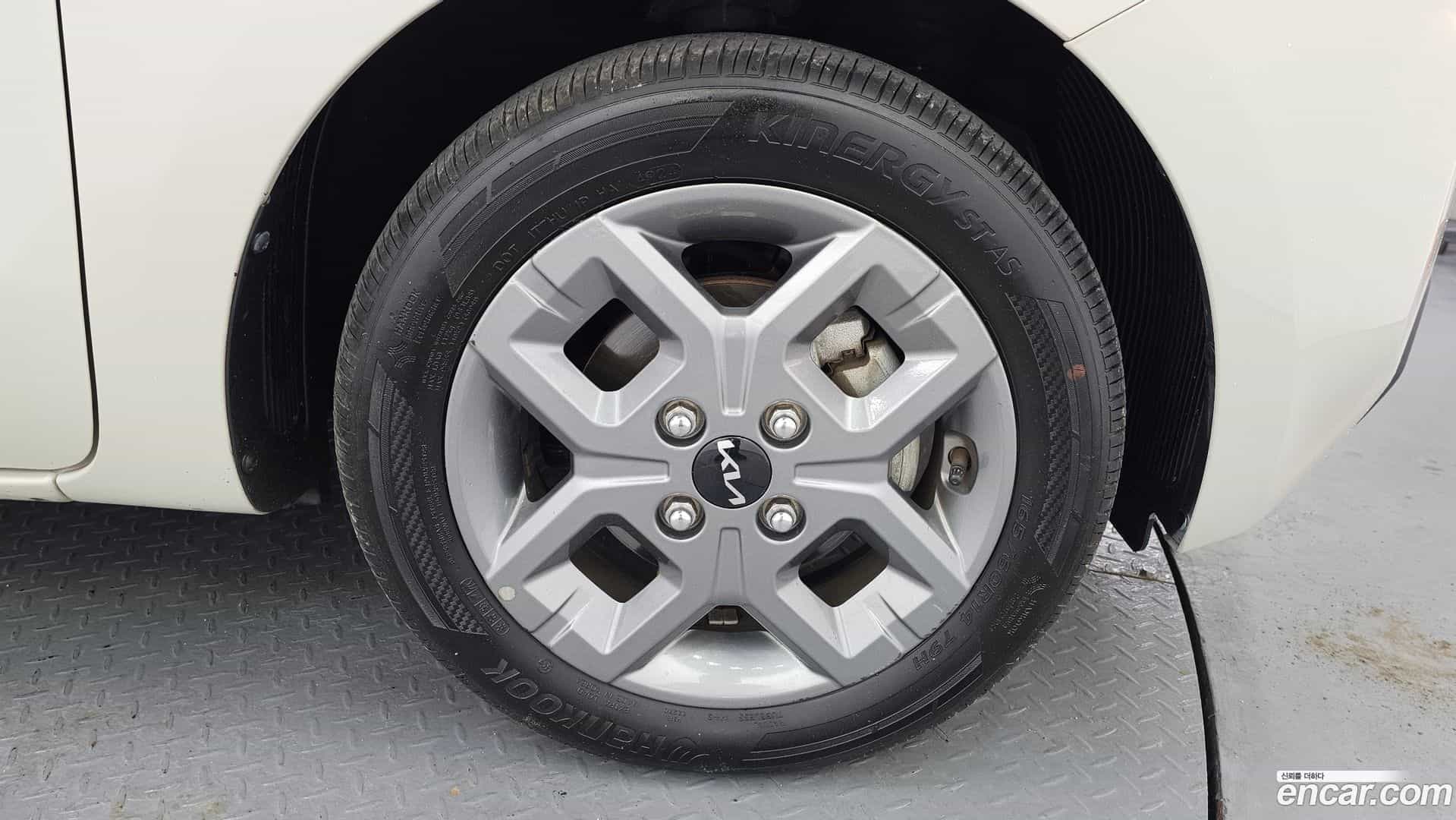RAY Kia 2023.2-OUTER-031