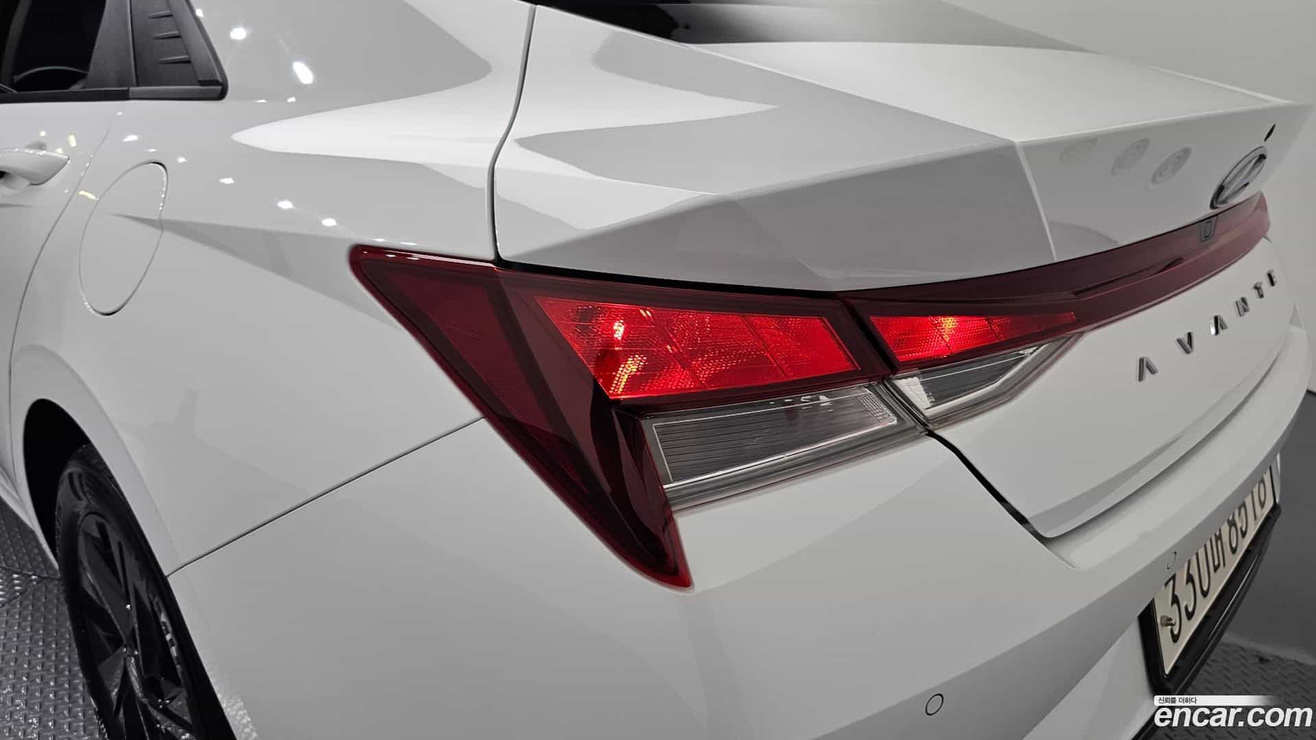 AVANTE Hyundai 2023.1-OUTER-033