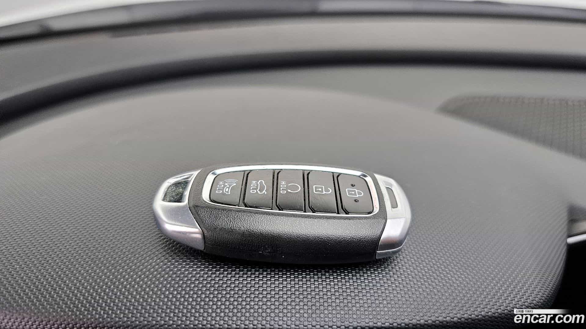 AVANTE Hyundai 2023.1-OPTION-047
