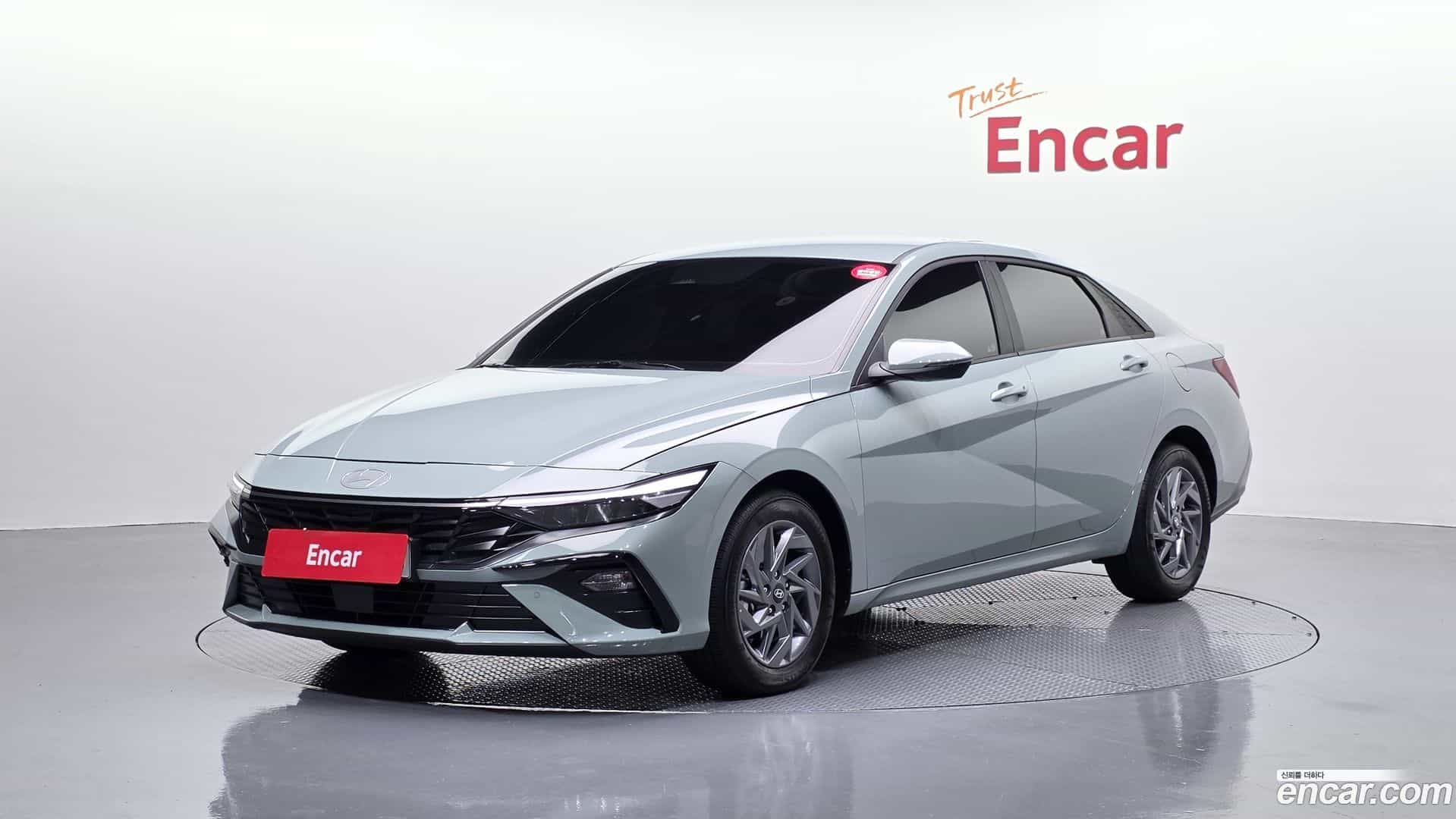 AVANTE Hyundai 2025.1-OUTER-001