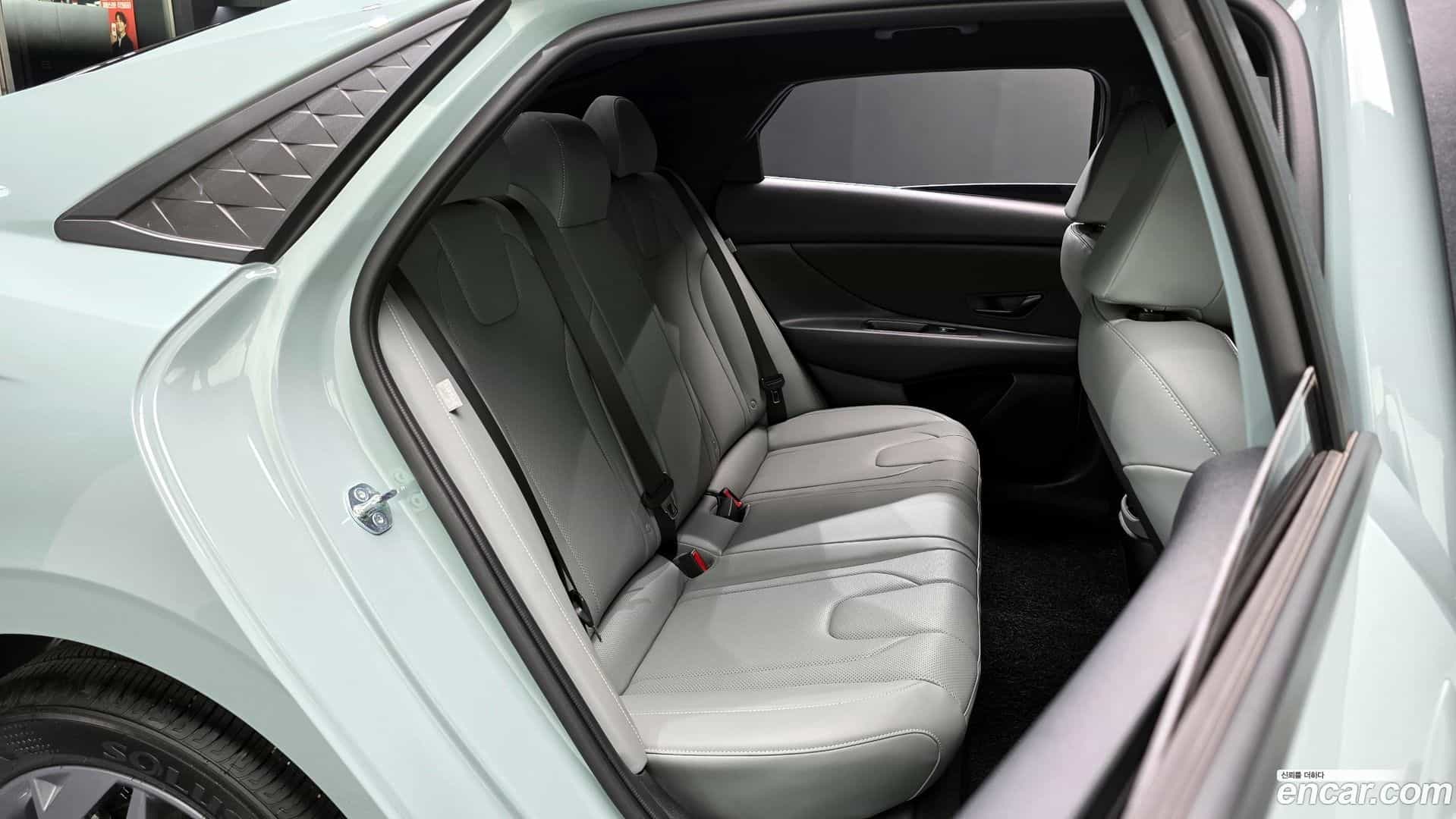 AVANTE Hyundai 2025.1-OPTION-015